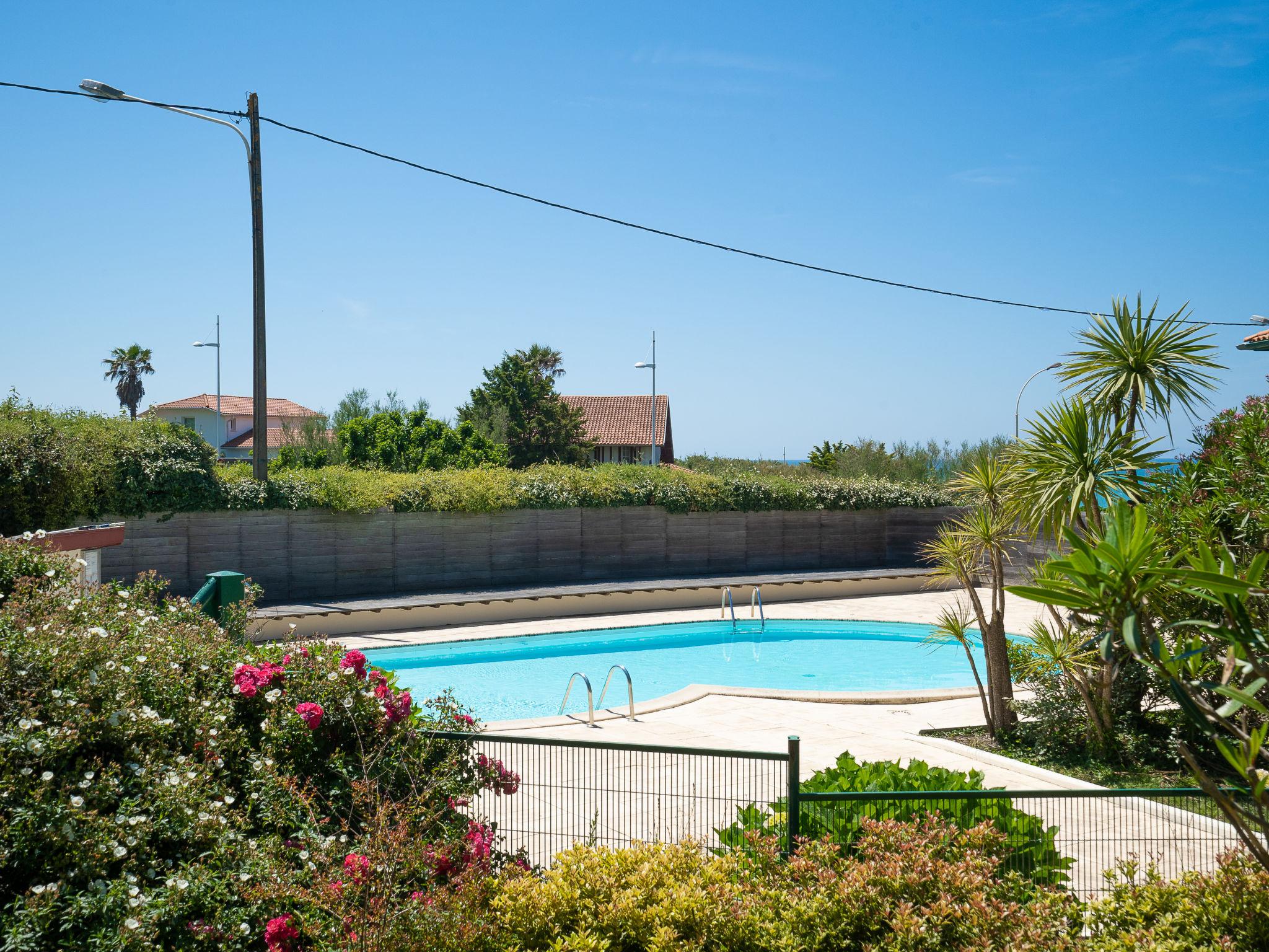 Foto 14 - Apartamento de 2 quartos em Biarritz com piscina e jardim