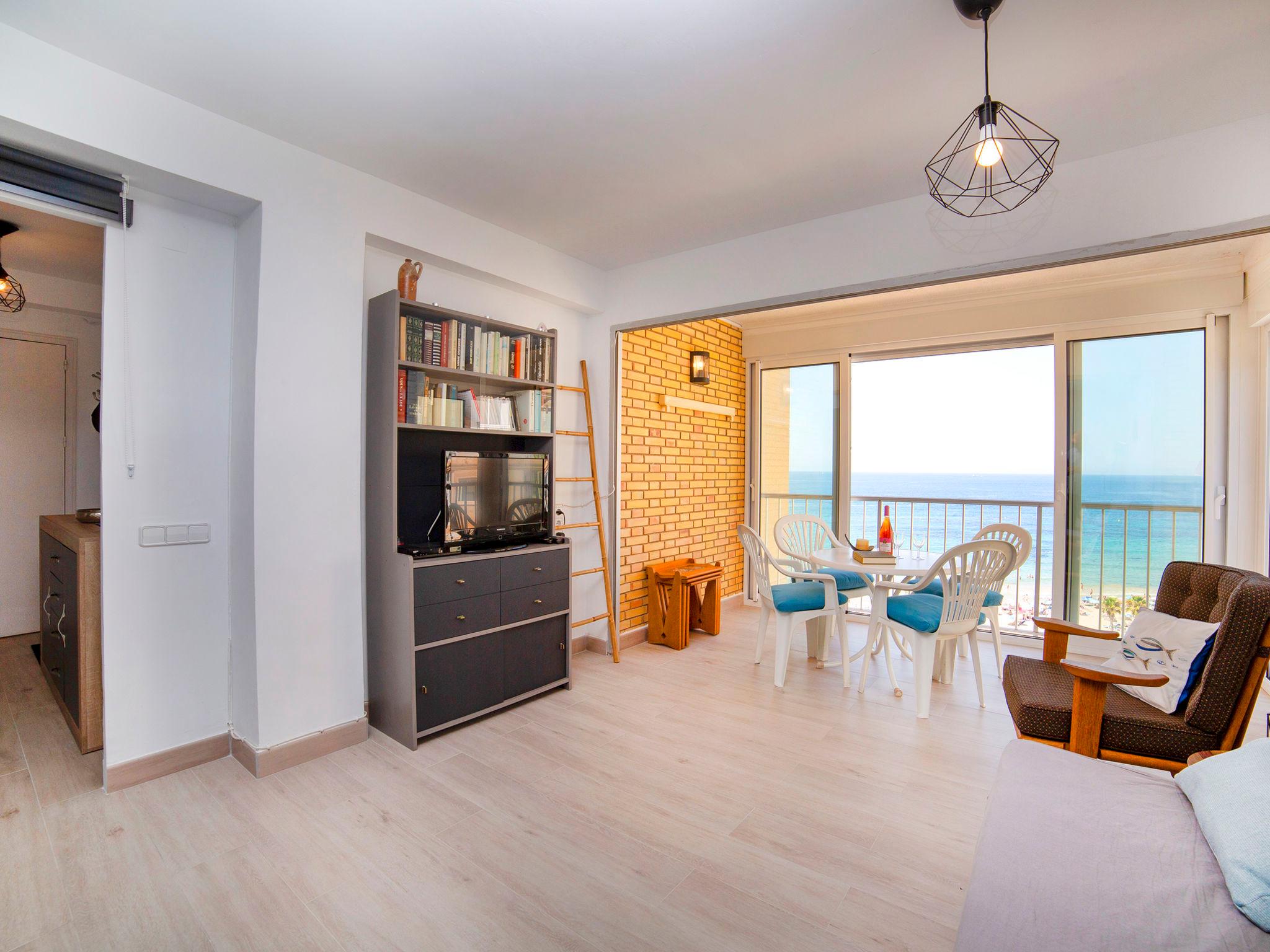 Foto 6 - Apartamento de 1 quarto em Calp com vistas do mar
