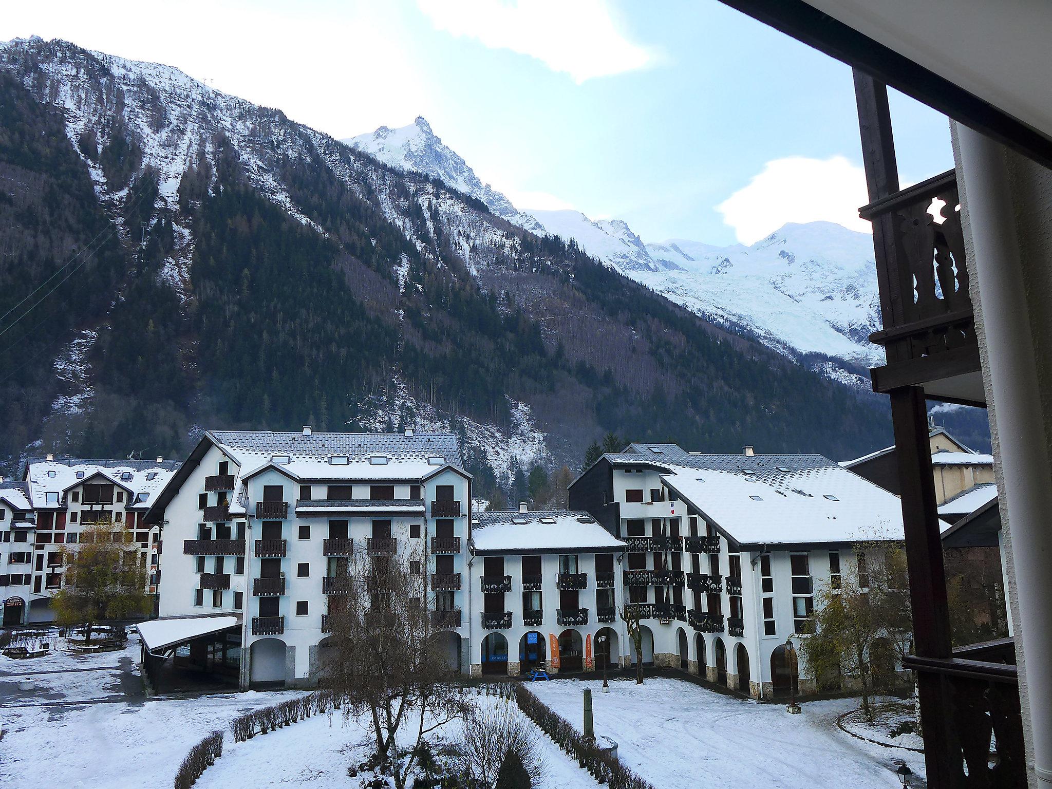 Foto 12 - Appartamento a Chamonix-Mont-Blanc con vista sulle montagne