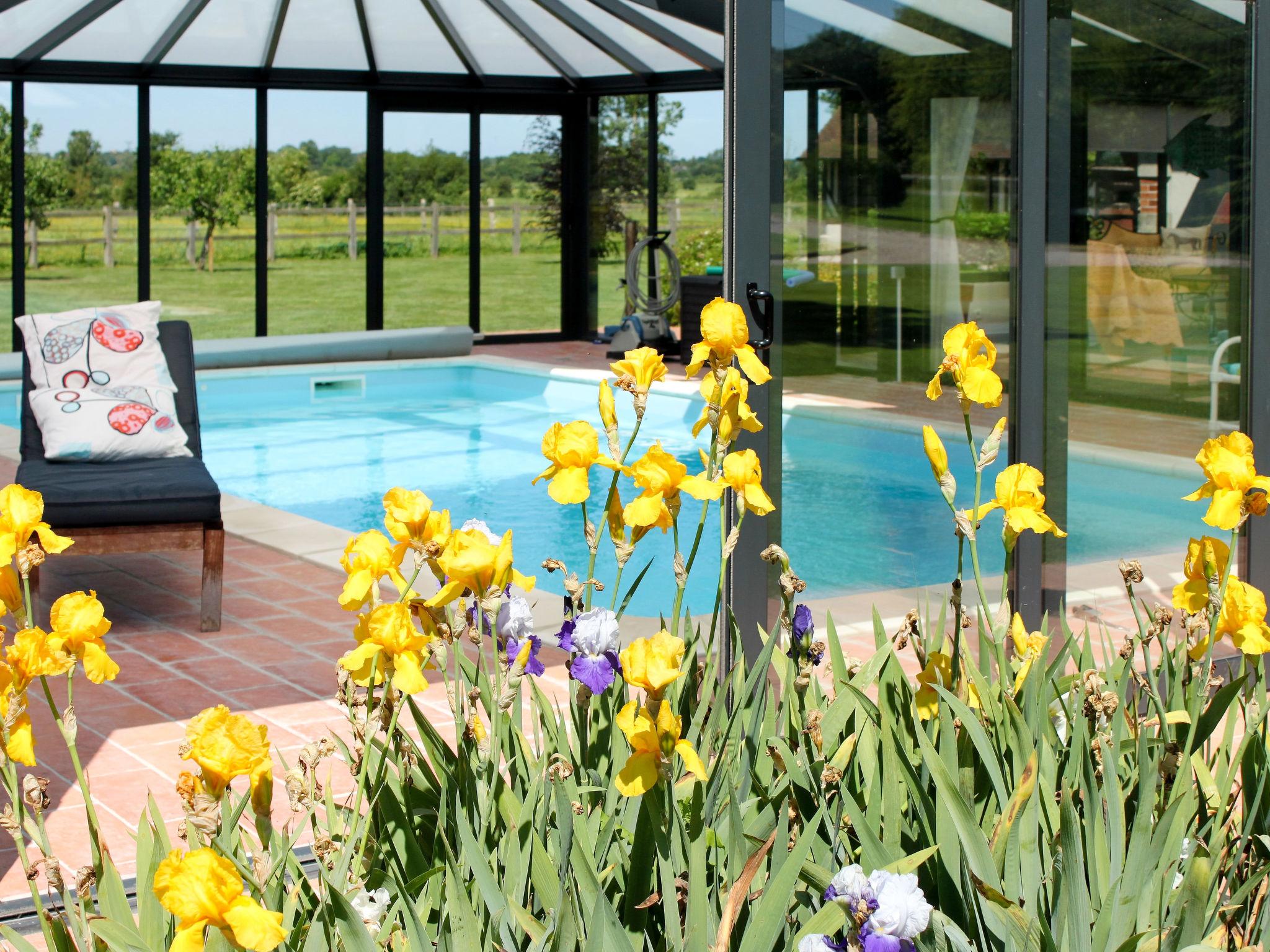 Photo 2 - Maison de 3 chambres à Notre-Dame-d'Estrées-Corbon avec piscine et jardin