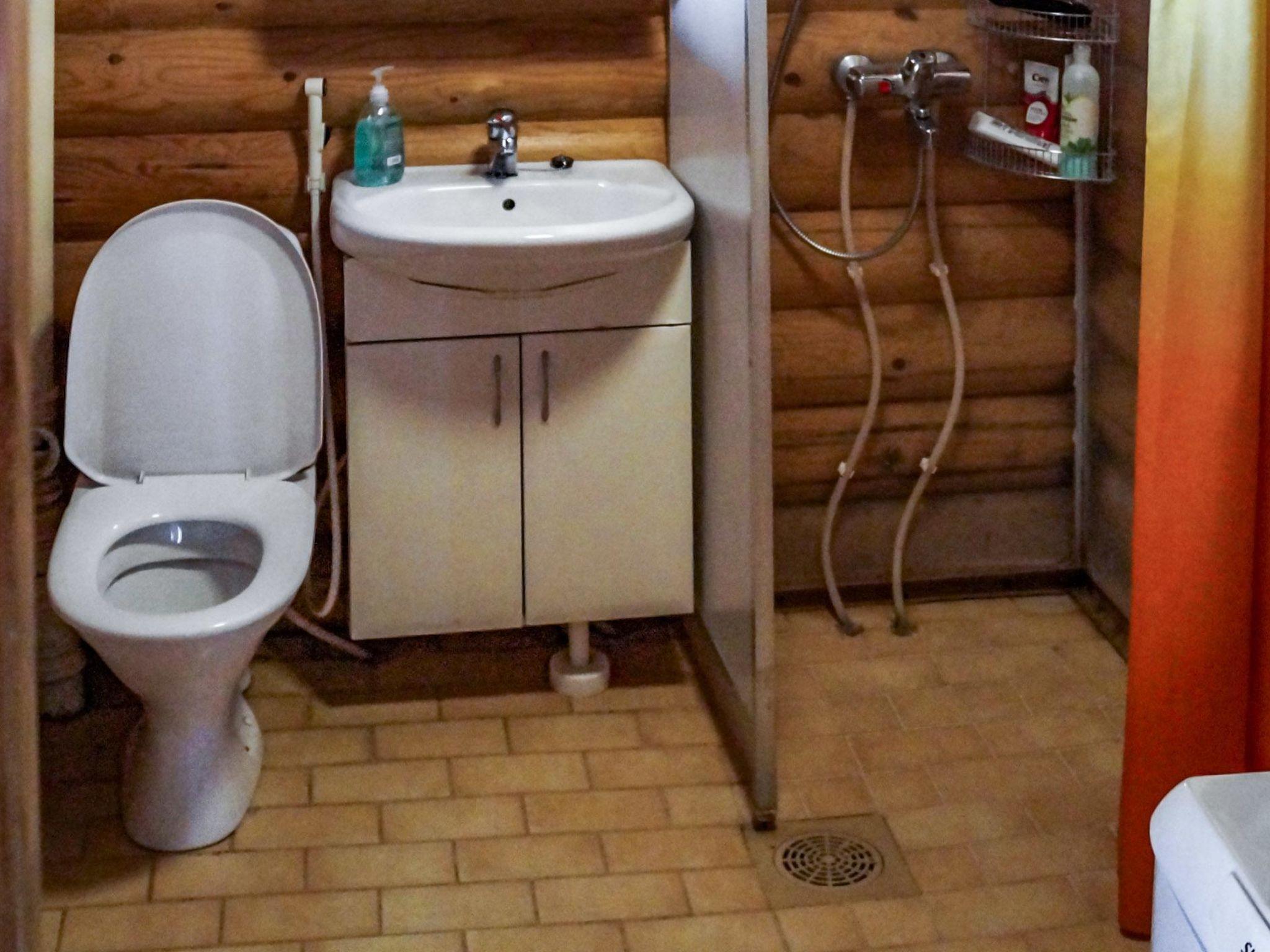 Foto 22 - Casa de 1 habitación en Liperi con sauna