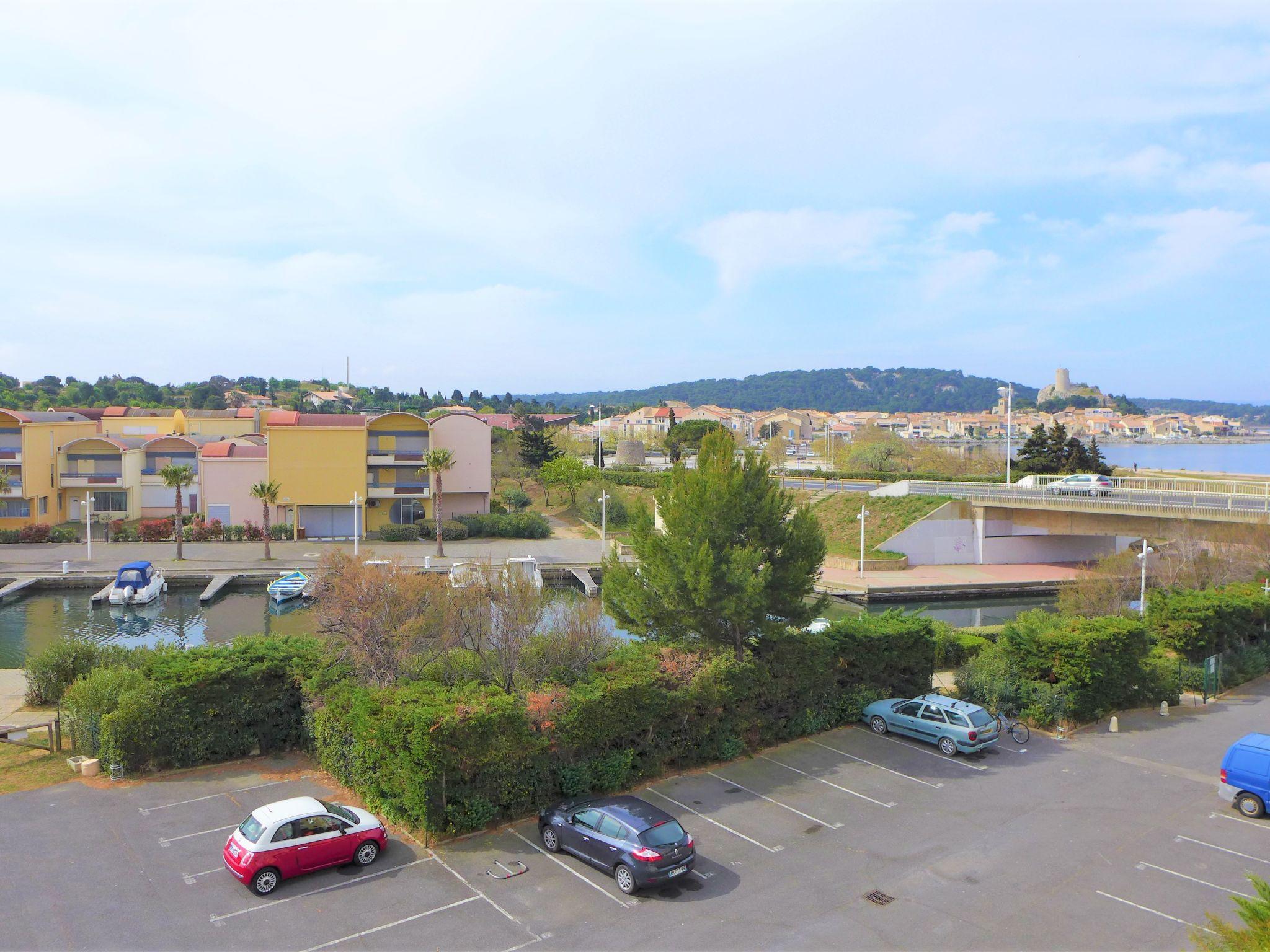 Photo 14 - Apartment in Gruissan with sea view