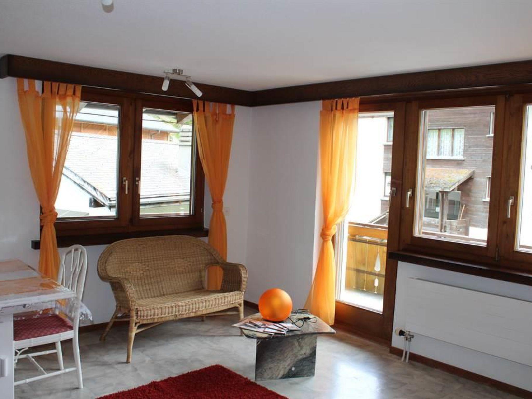 Foto 6 - Apartment mit 1 Schlafzimmer in Saas-Balen