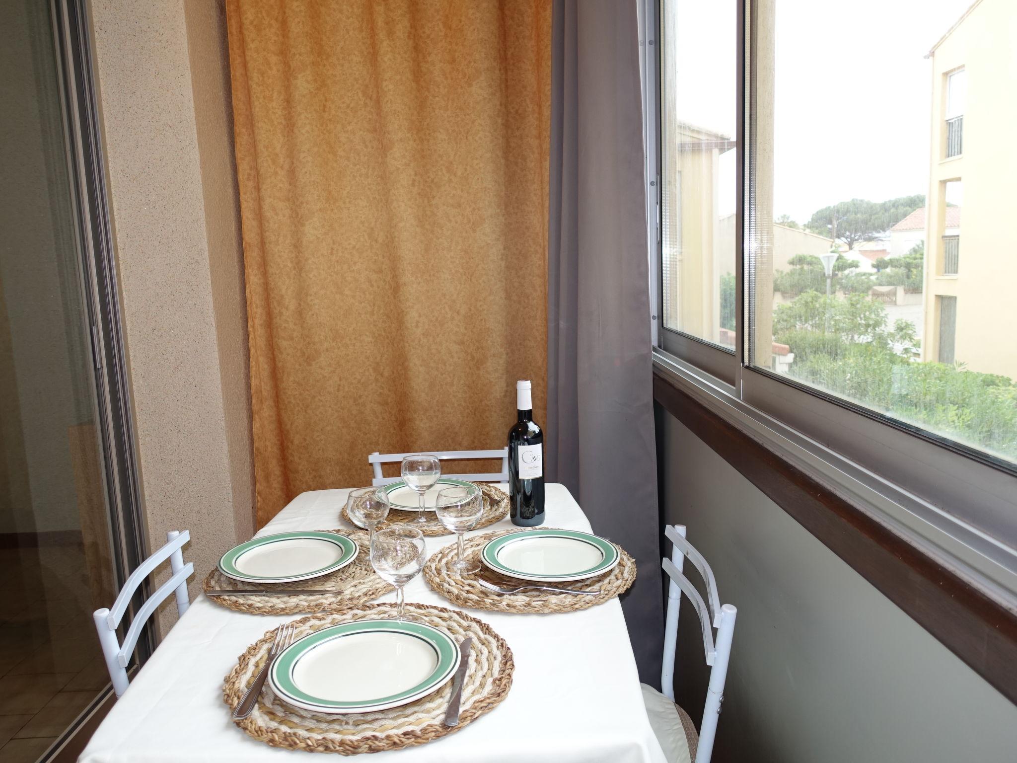 Foto 9 - Apartamento de 1 quarto em Fleury com vistas do mar