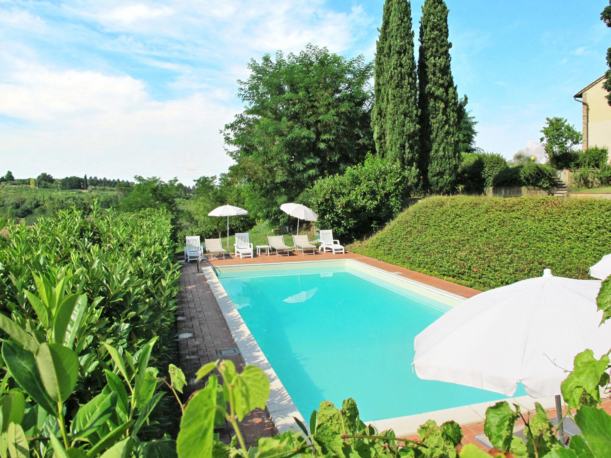Foto 3 - Casa de 7 habitaciones en Scandicci con piscina privada y jardín