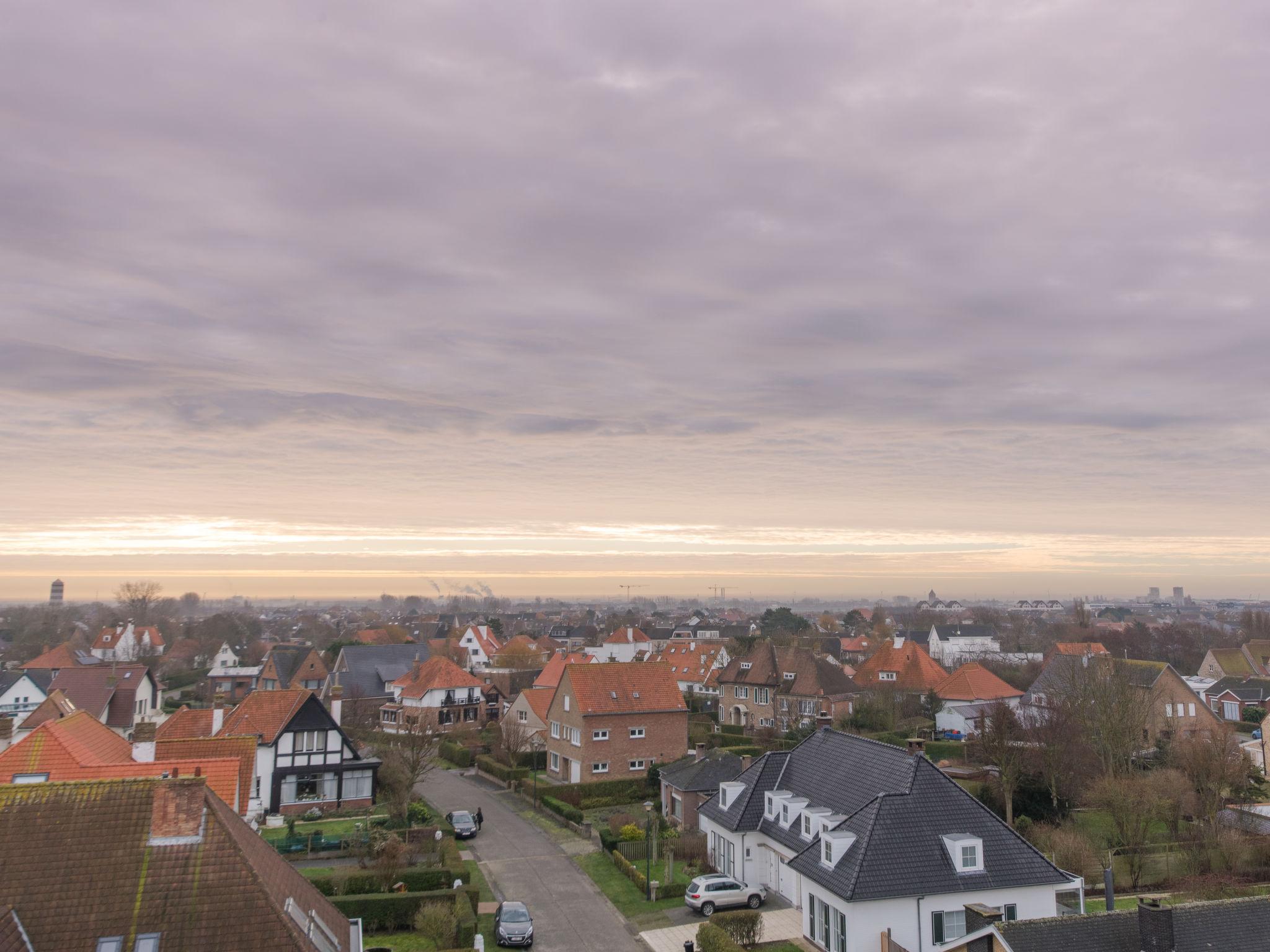 Foto 5 - Apartamento de 2 quartos em Bredene com terraço e vistas do mar