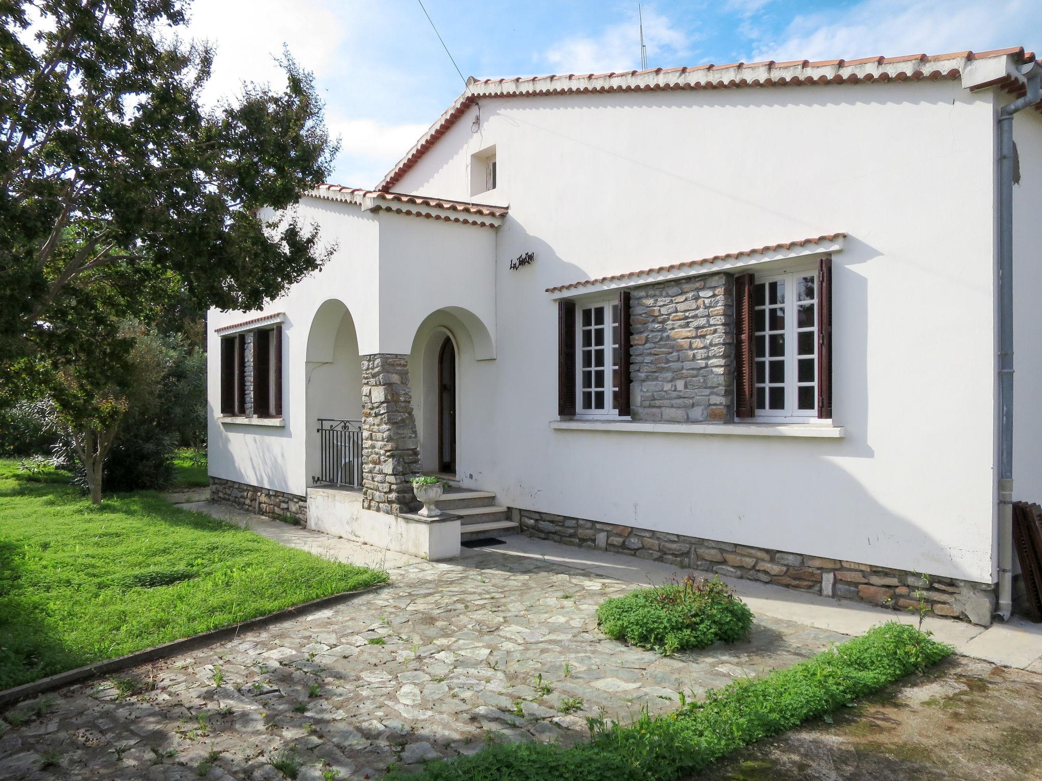 Photo 1 - Maison de 3 chambres à San-Nicolao avec jardin et vues à la mer