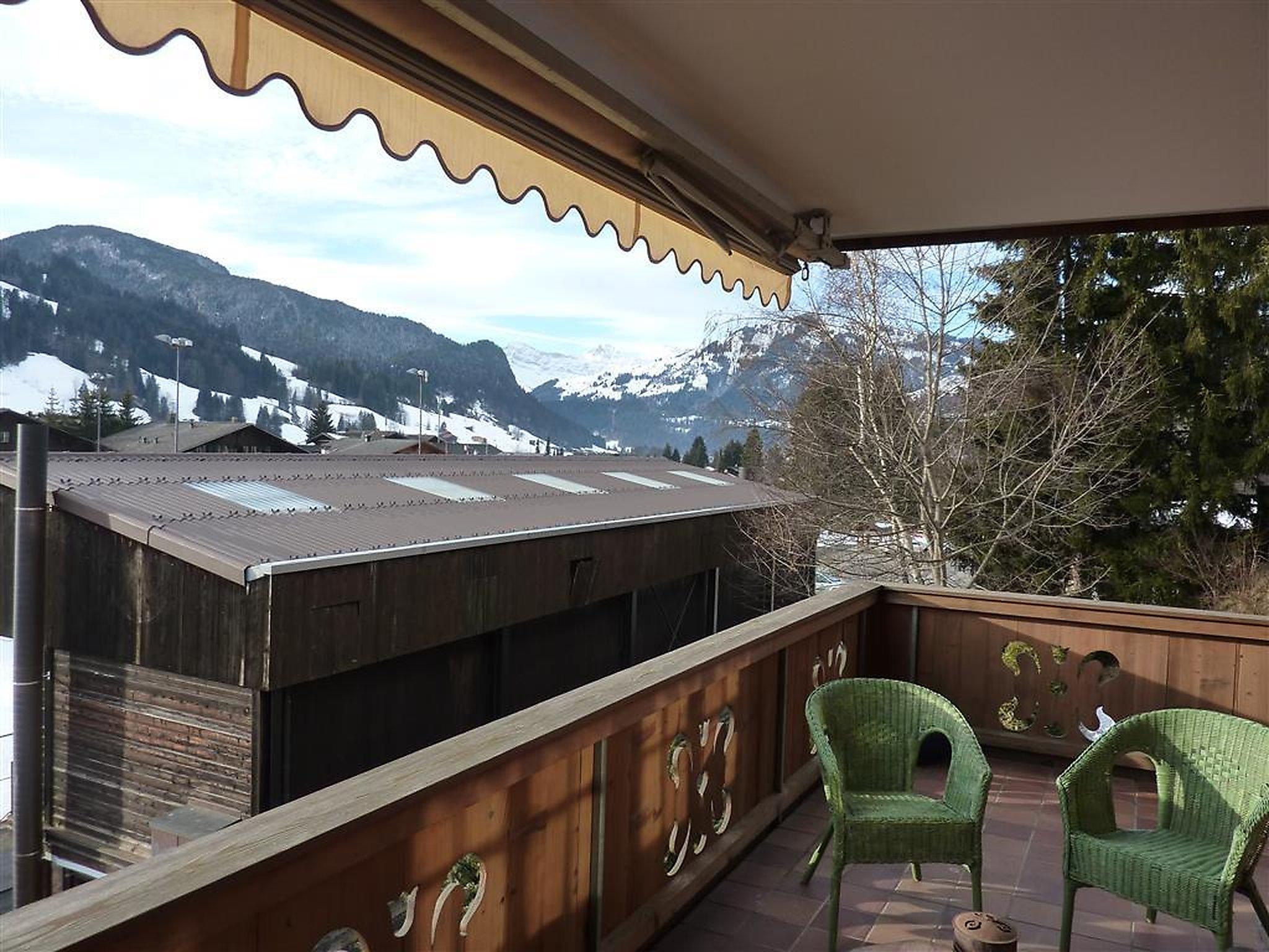 Photo 10 - 3 bedroom Apartment in Saanen