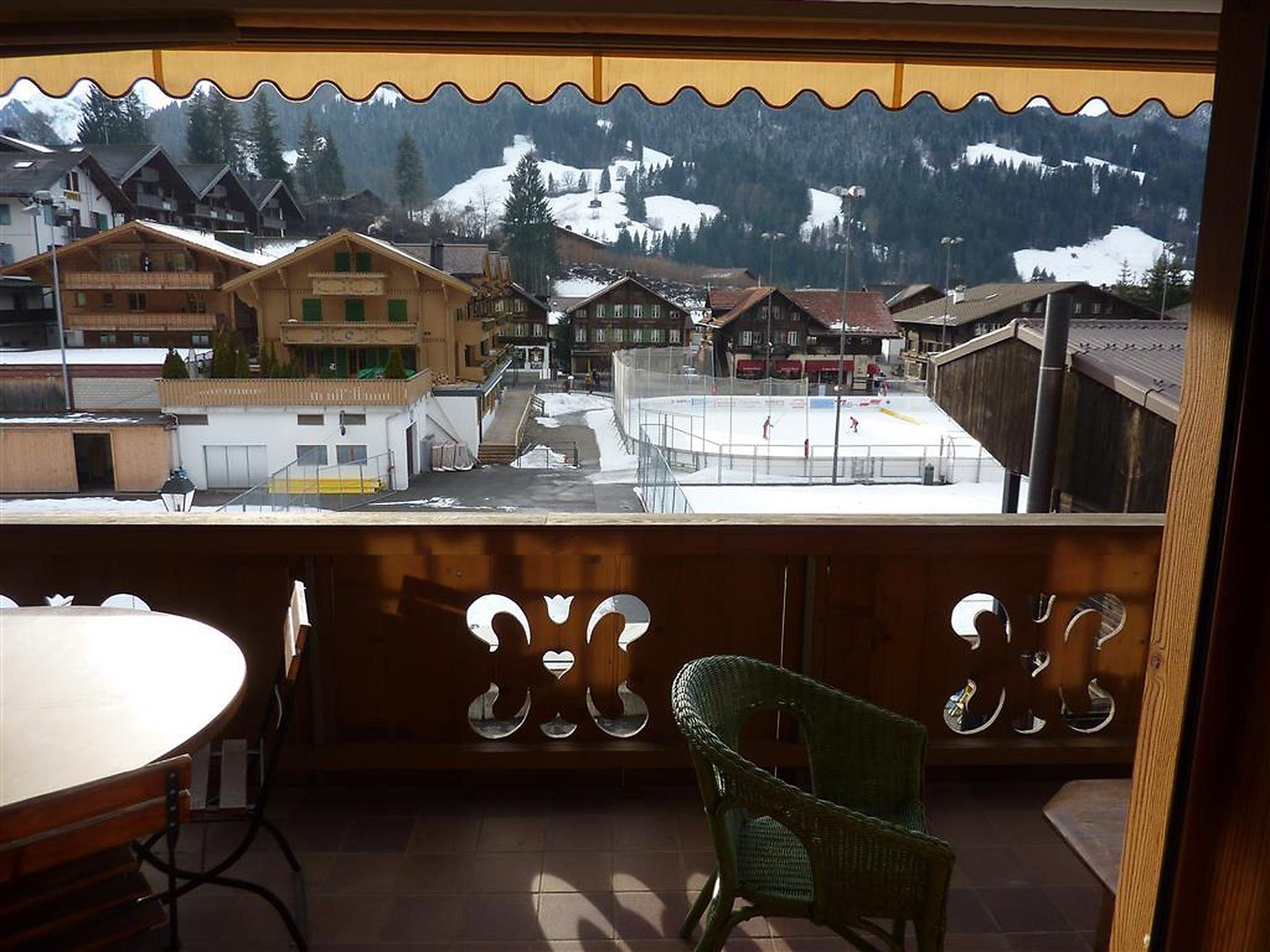 Photo 11 - 3 bedroom Apartment in Saanen