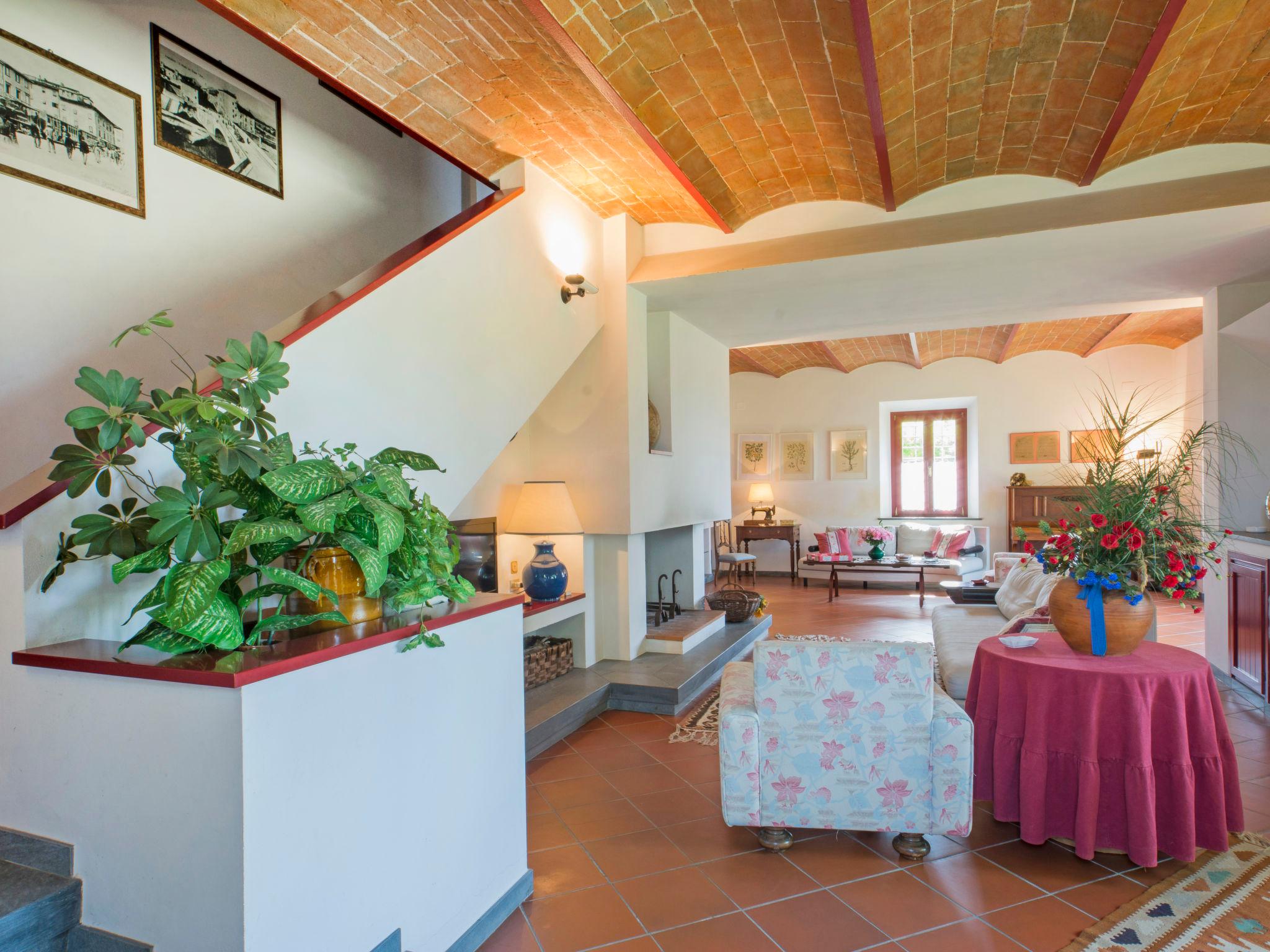 Photo 10 - 4 bedroom House in Casciana Terme Lari with garden