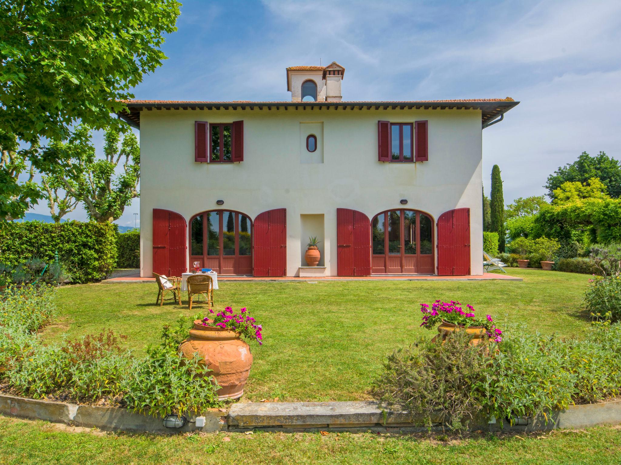 Foto 1 - Casa con 4 camere da letto a Casciana Terme Lari con giardino