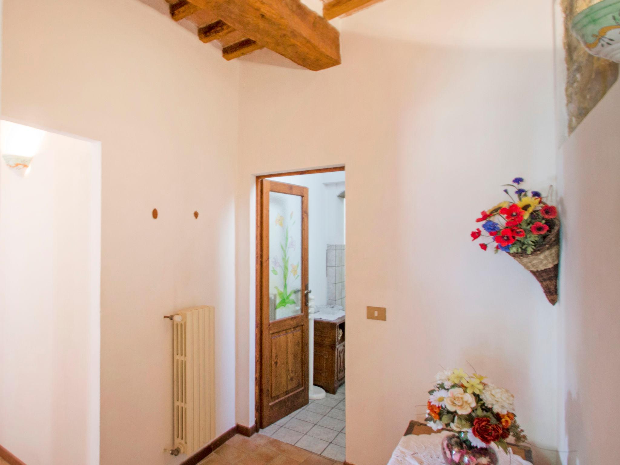 Photo 8 - 2 bedroom Apartment in Chianni with garden and terrace