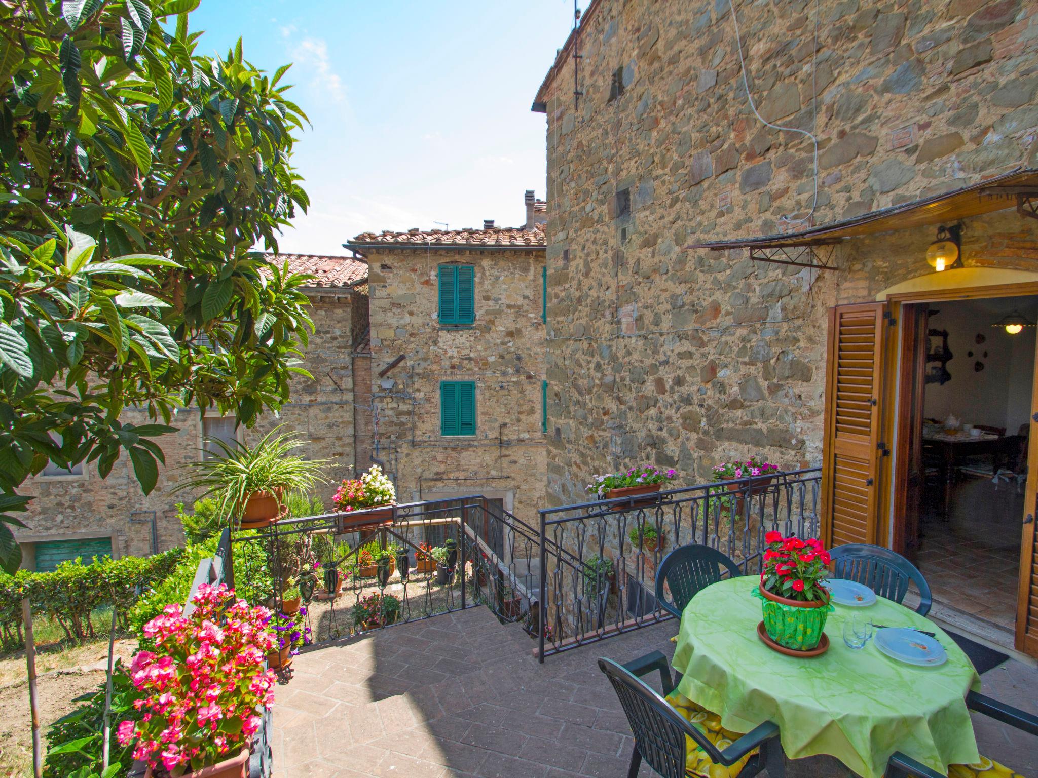 Photo 6 - 2 bedroom Apartment in Chianni with garden and terrace