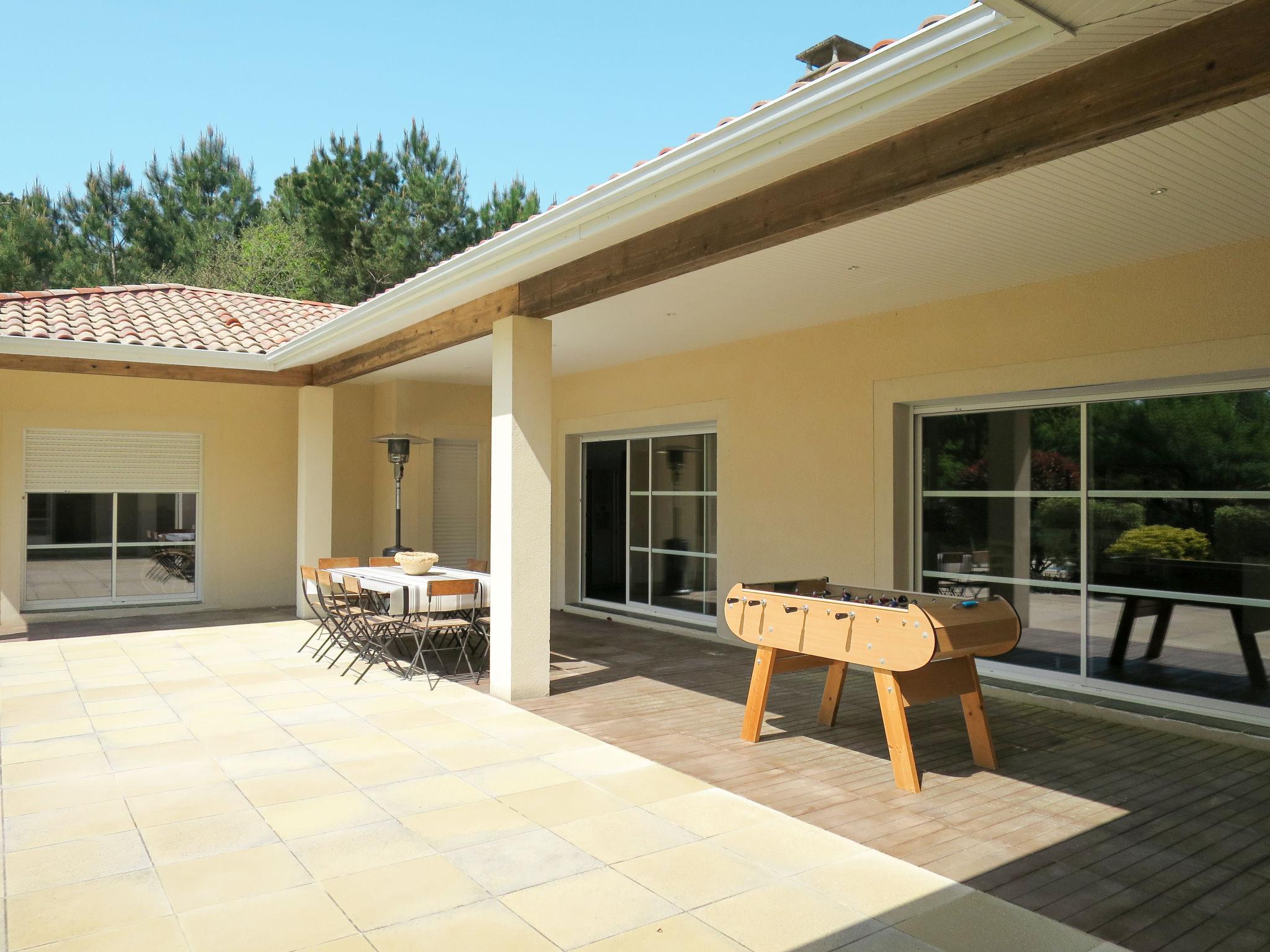 Photo 4 - Maison de 3 chambres à Grayan-et-l'Hôpital avec piscine privée et jardin