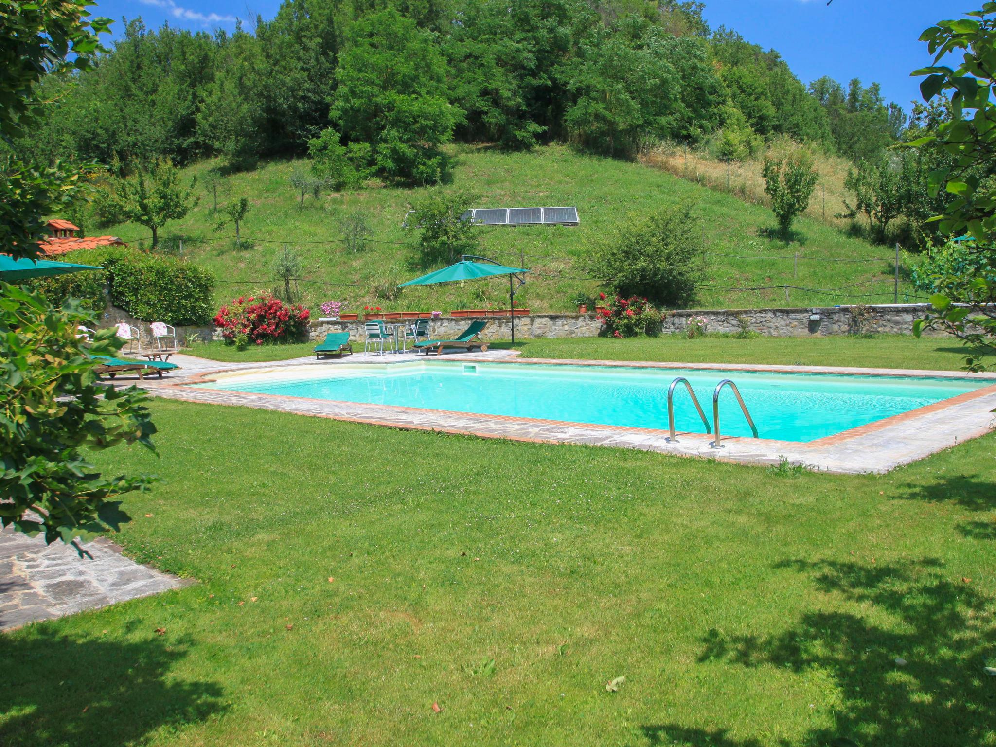 Foto 2 - Casa de 1 quarto em Laterina Pergine Valdarno com piscina e jardim