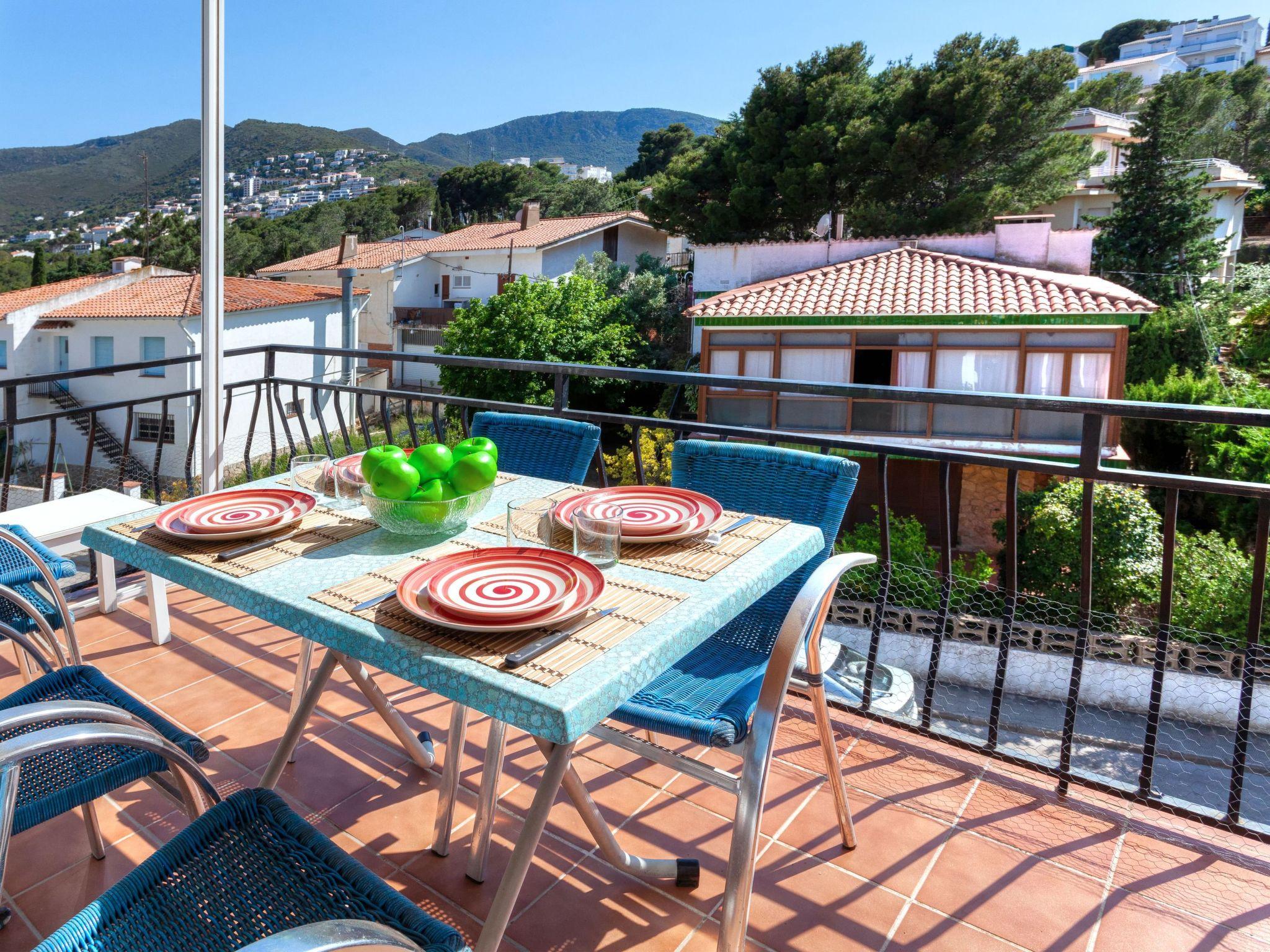 Foto 1 - Apartment mit 2 Schlafzimmern in Llançà mit terrasse