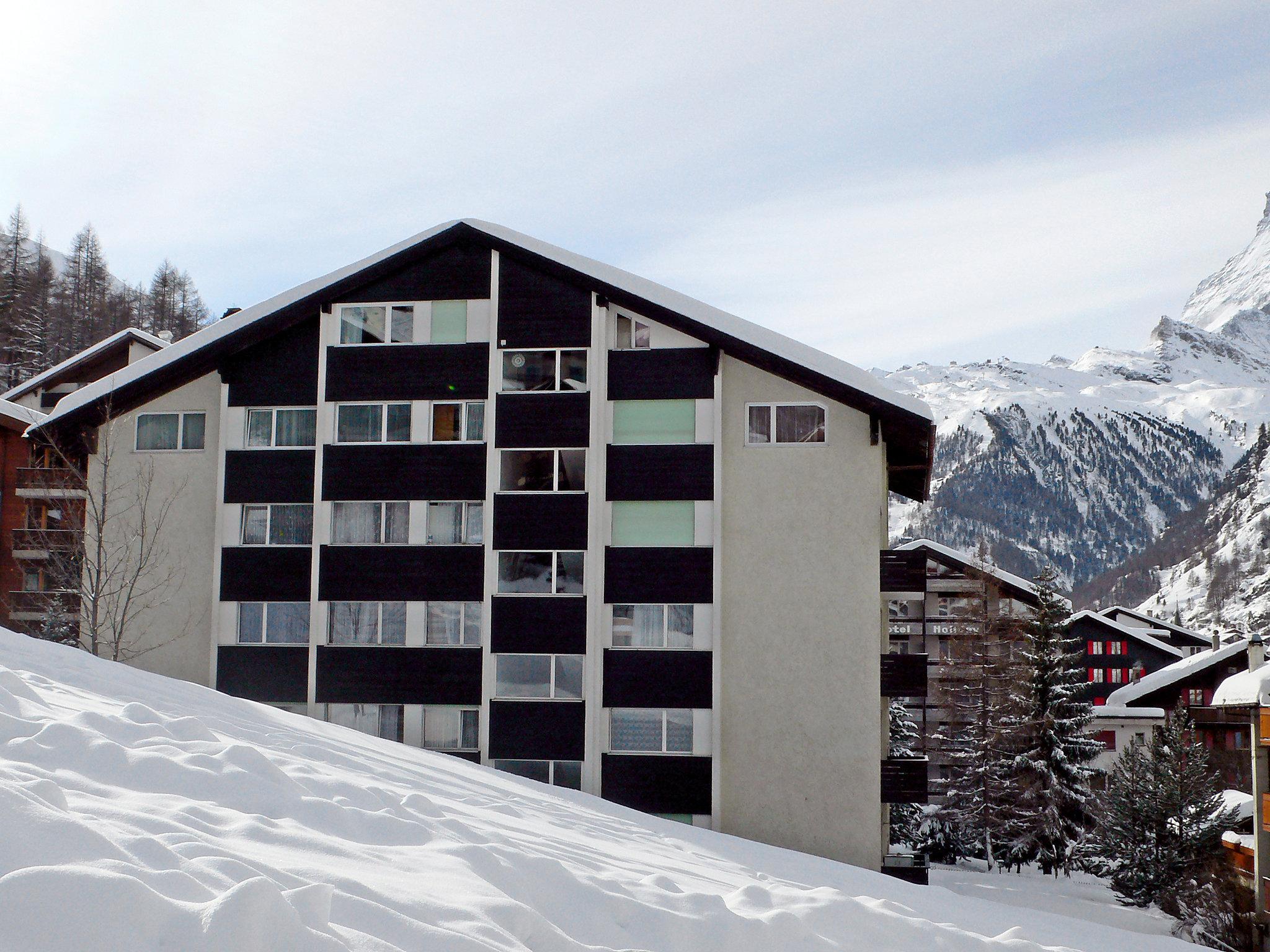 Foto 19 - Apartment mit 2 Schlafzimmern in Zermatt mit blick auf die berge