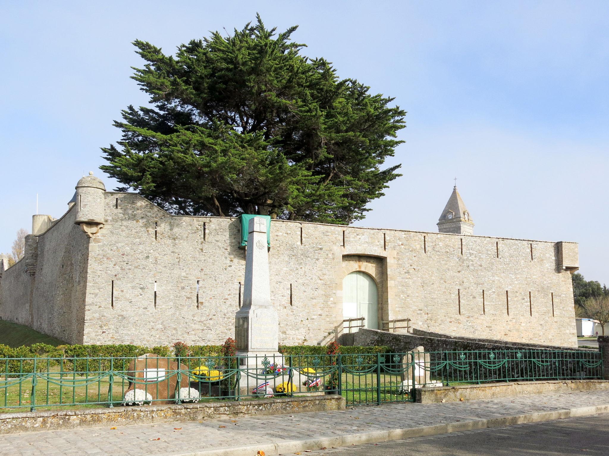 Photo 22 - Maison de 3 chambres à L'Épine avec terrasse et vues à la mer