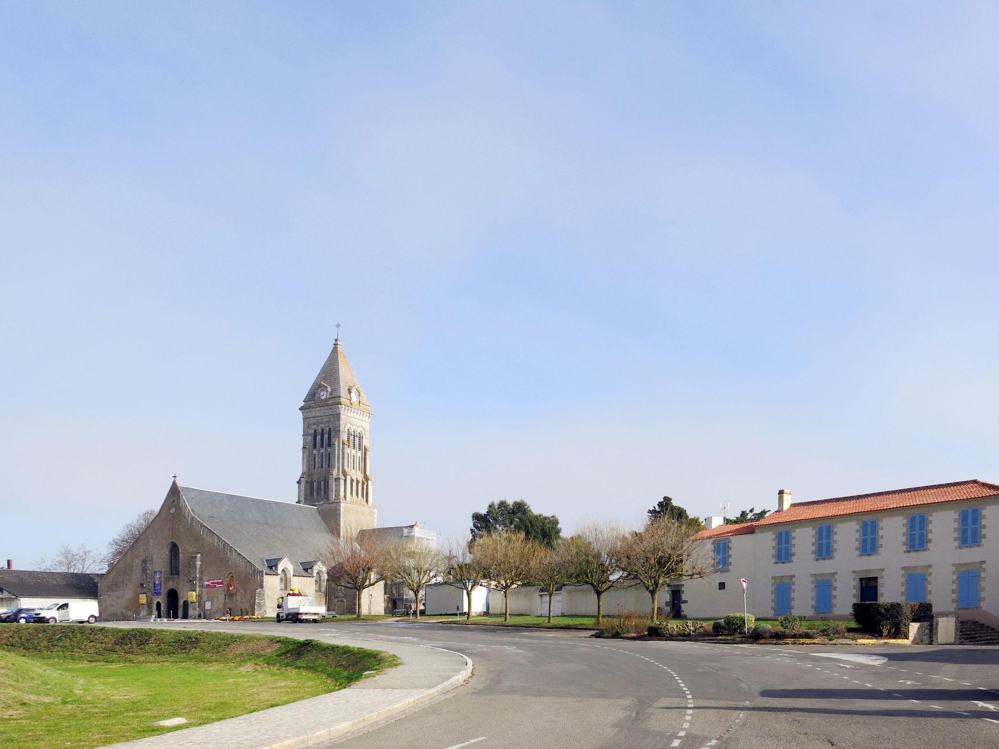 Foto 28 - Apartamento de 1 quarto em Noirmoutier-en-l'Île com piscina e vistas do mar