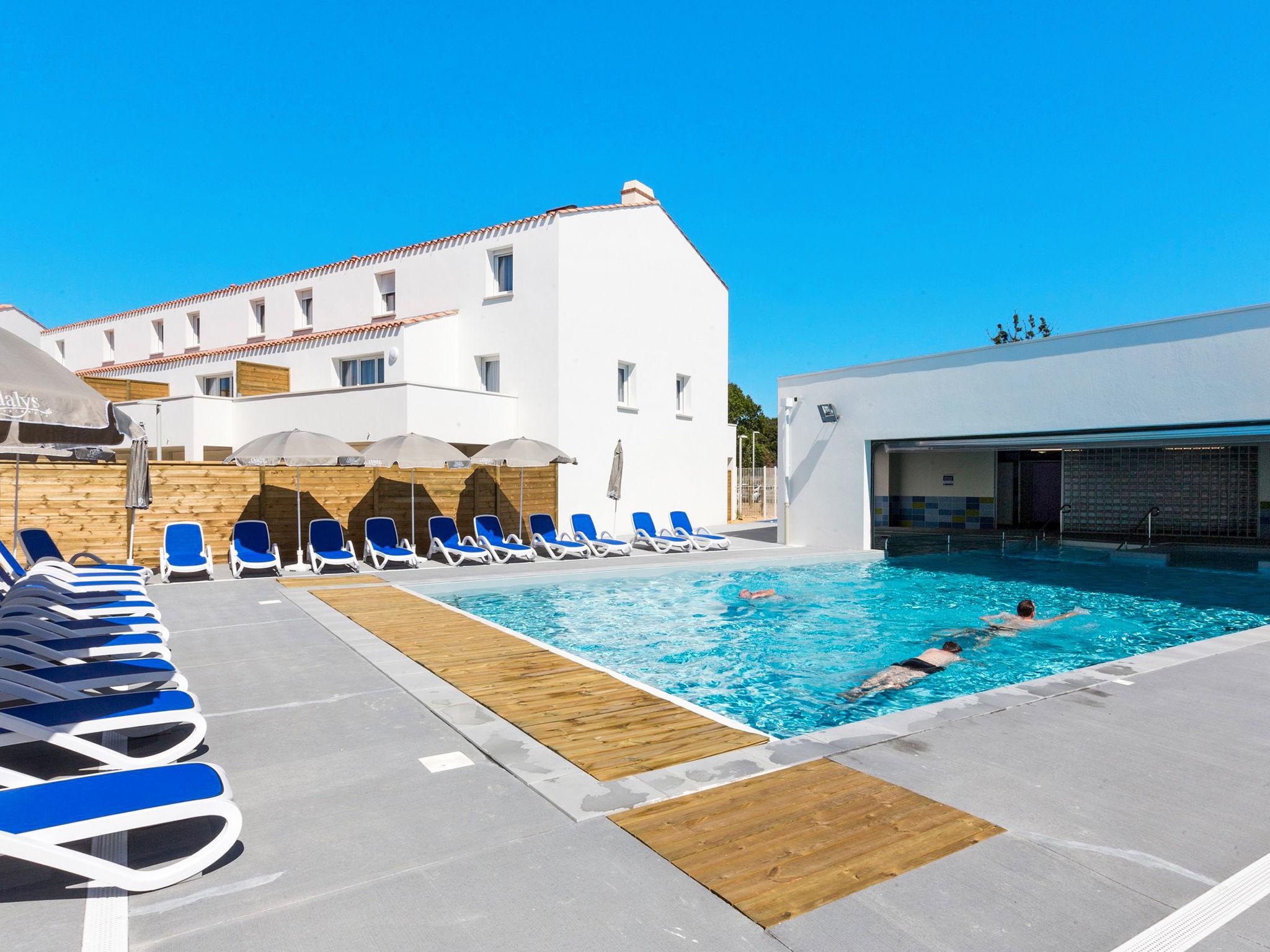 Foto 3 - Apartamento de 2 quartos em Noirmoutier-en-l'Île com piscina e terraço