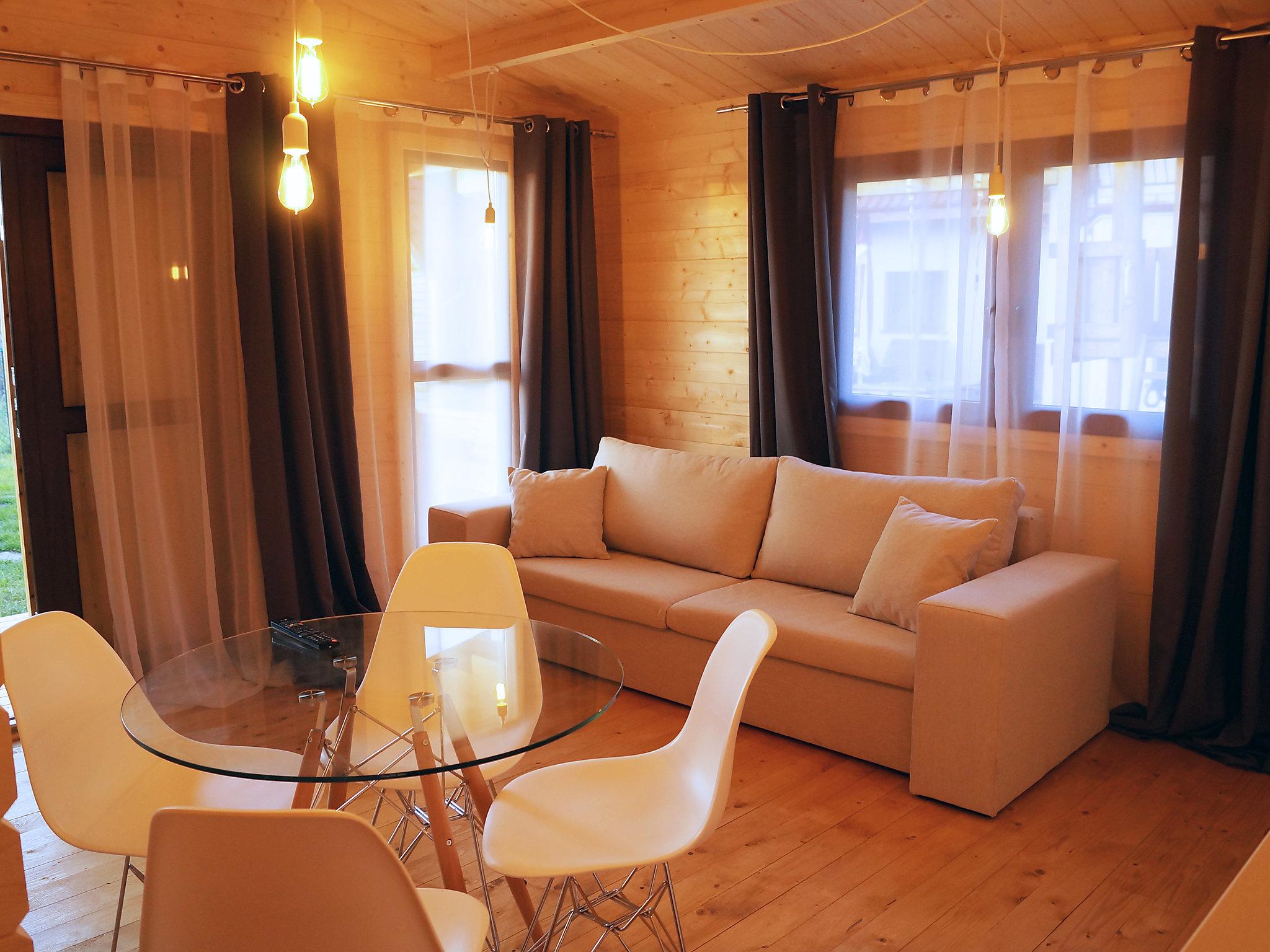 Foto 2 - Haus mit 1 Schlafzimmer in Mielno mit terrasse und sauna