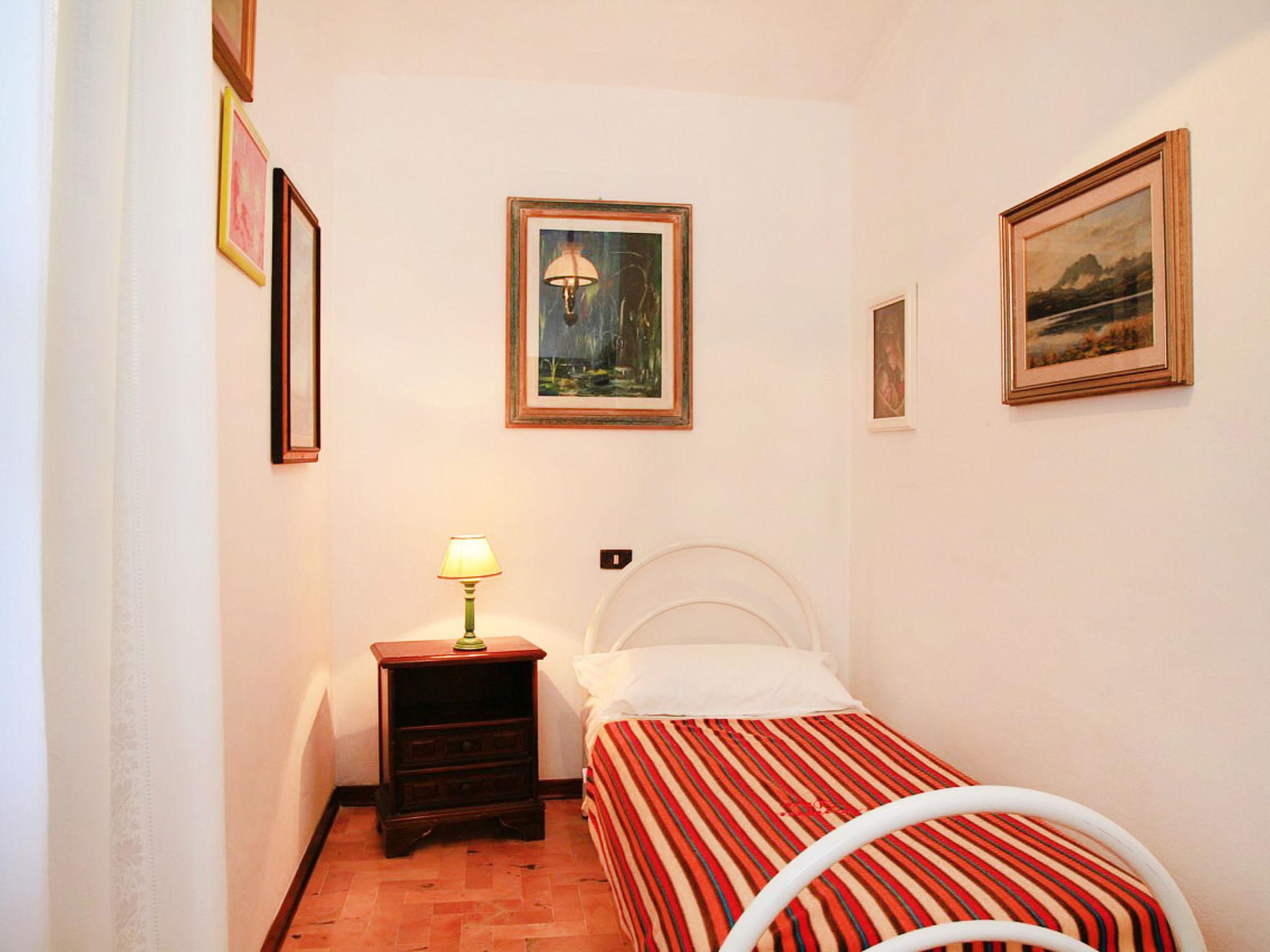 Photo 8 - 2 bedroom House in Forte dei Marmi with garden and terrace