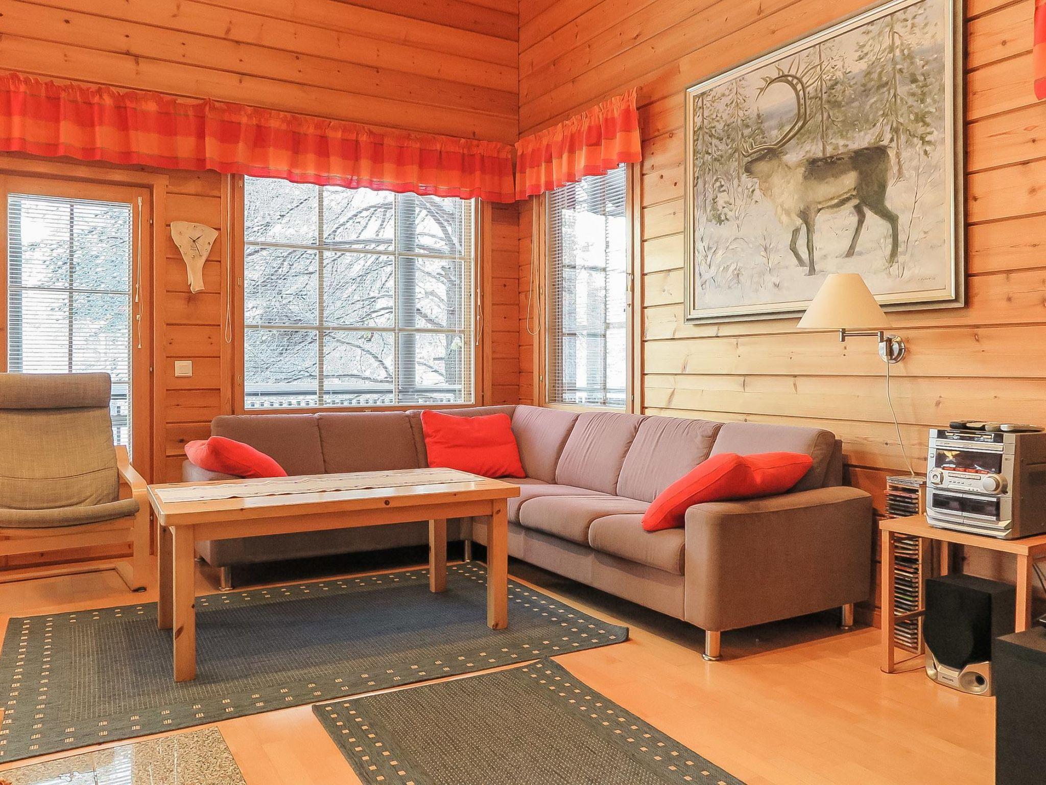 Foto 3 - Casa con 4 camere da letto a Sodankylä con sauna e vista sulle montagne