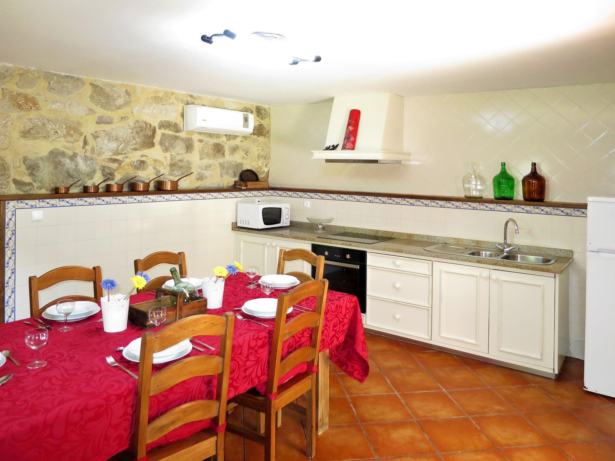 Photo 6 - 3 bedroom House in Ponte de Lima with garden and terrace