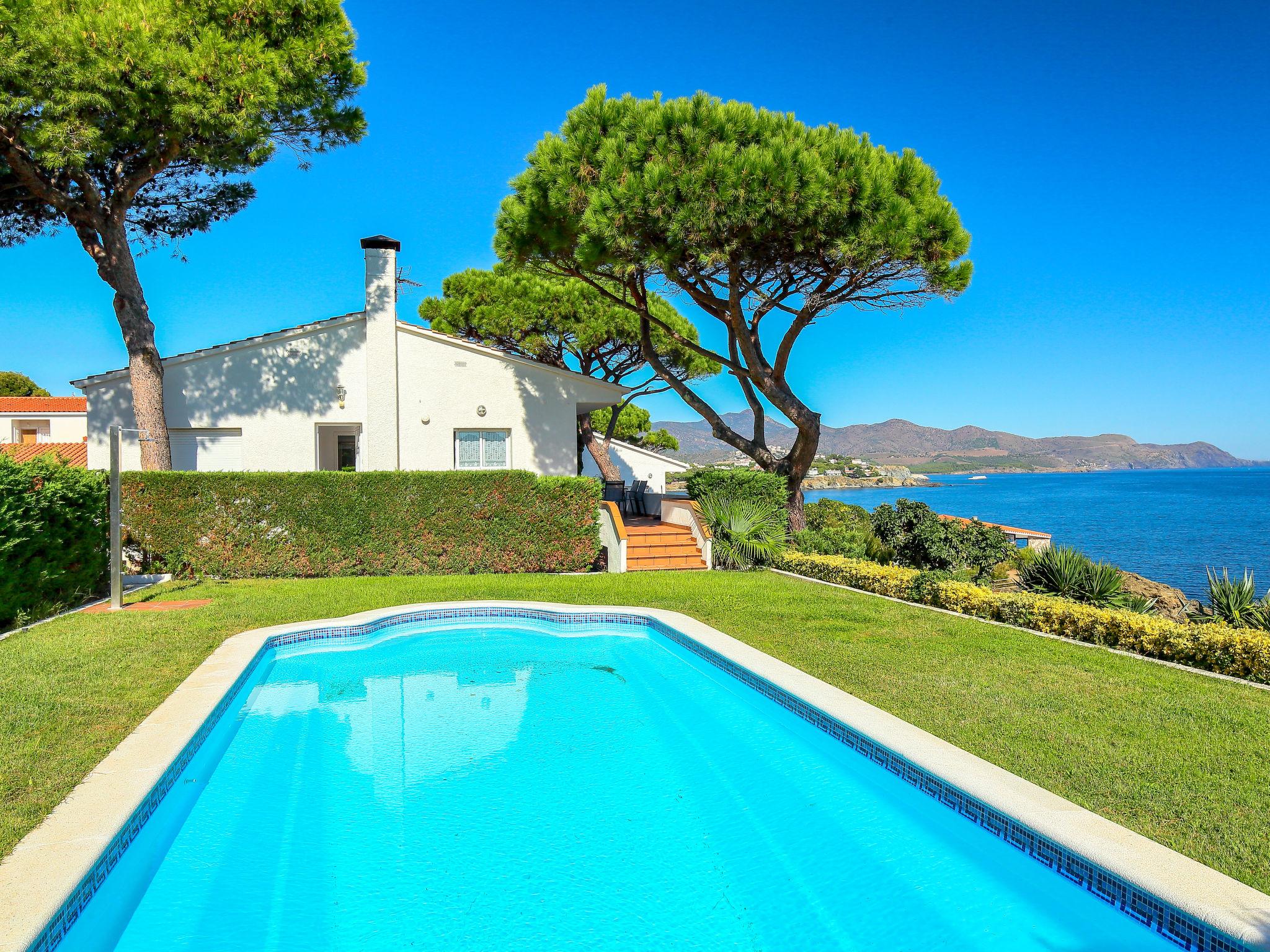 Photo 16 - Maison de 4 chambres à Llançà avec piscine privée et vues à la mer