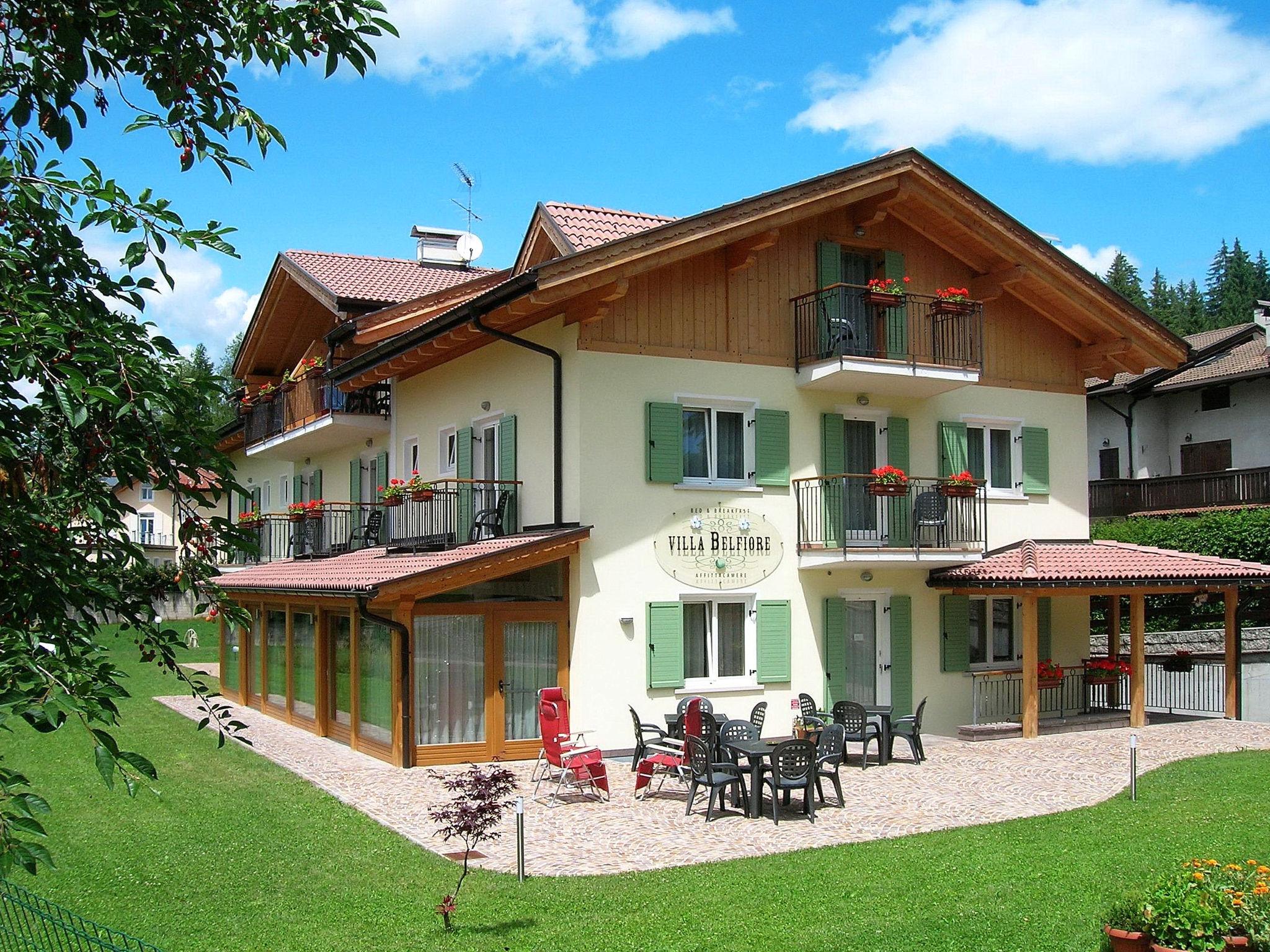 Photo 11 - Appartement de 3 chambres à Ronzone avec jardin et vues sur la montagne