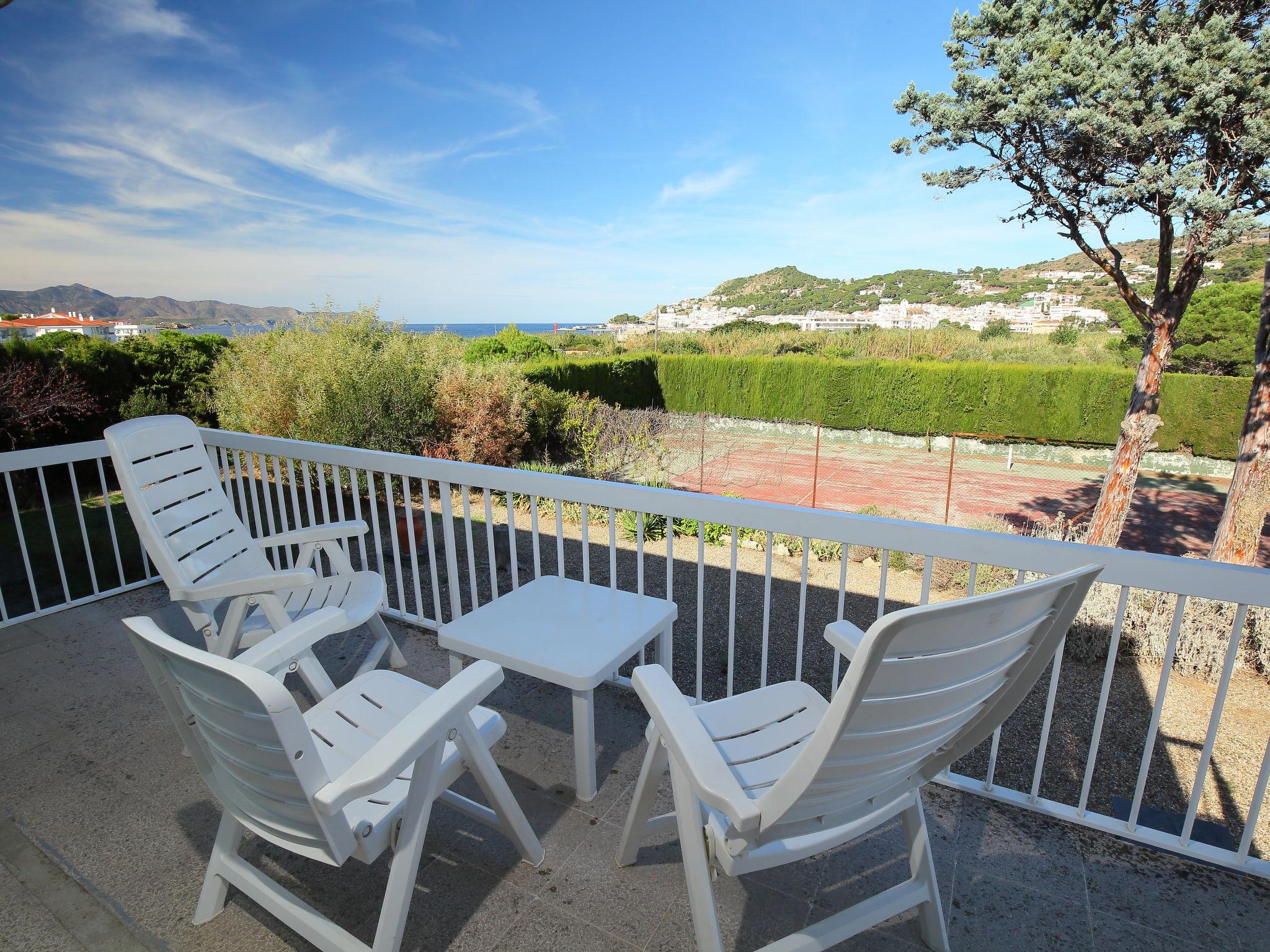 Photo 1 - Appartement de 2 chambres à El Port de la Selva avec terrasse et vues à la mer