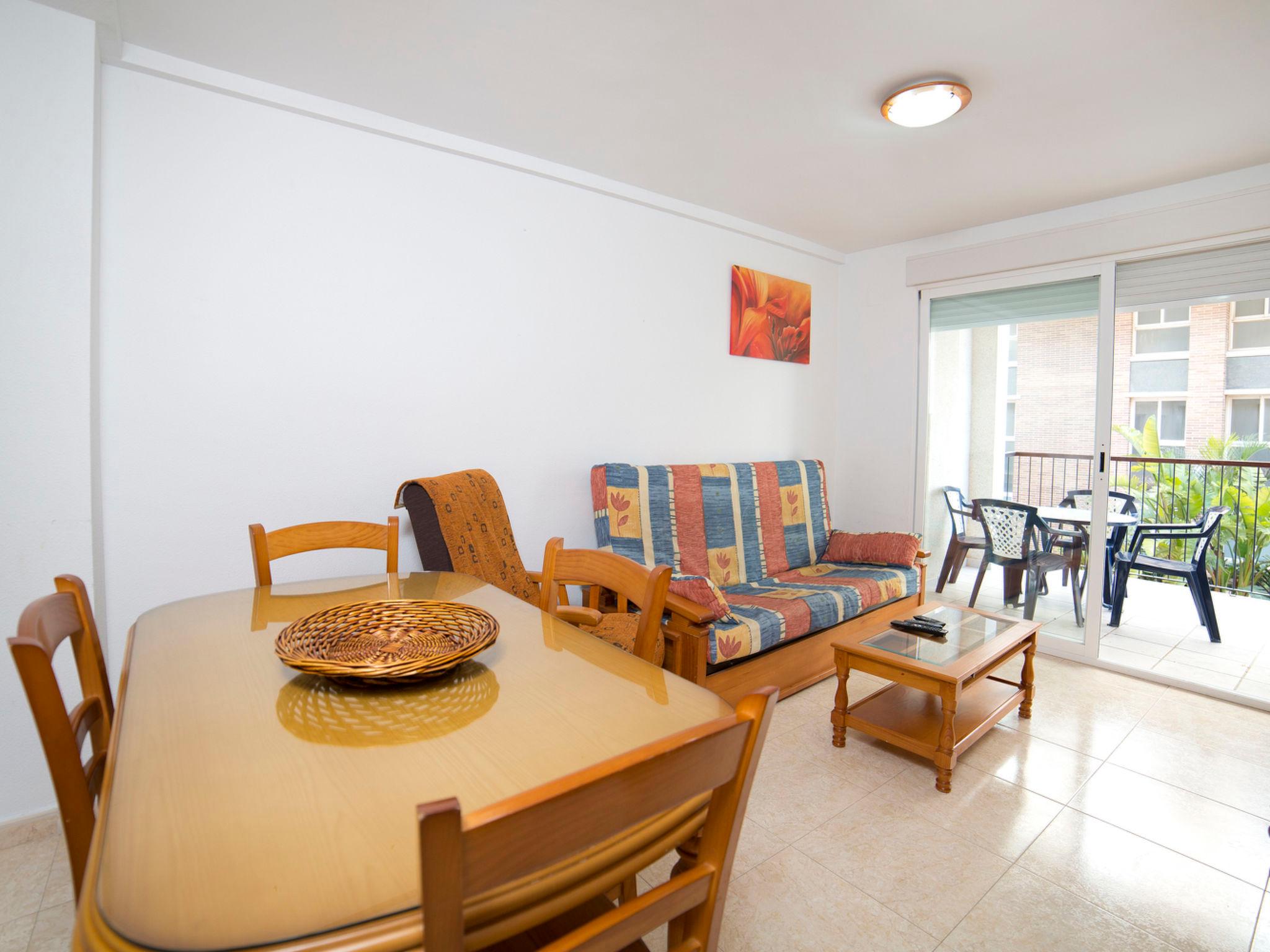 Photo 3 - 2 bedroom Apartment in Calp with swimming pool and sea view