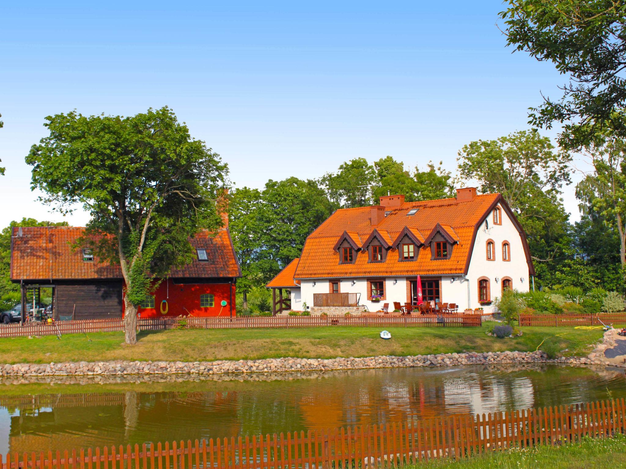 Photo 1 - Maison de 6 chambres à Grunwald avec jardin et terrasse