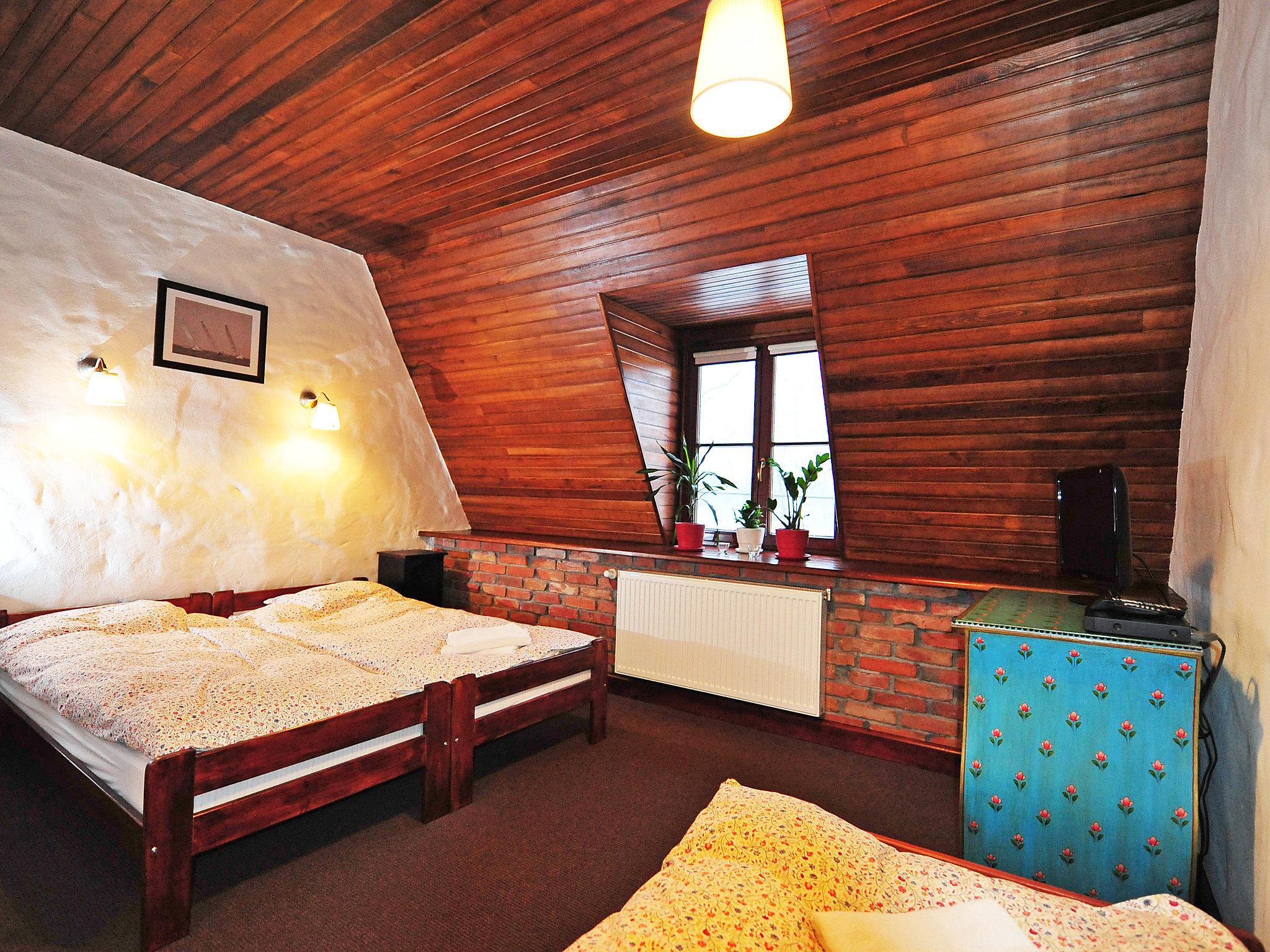 Foto 15 - Haus mit 6 Schlafzimmern in Grunwald mit garten und terrasse