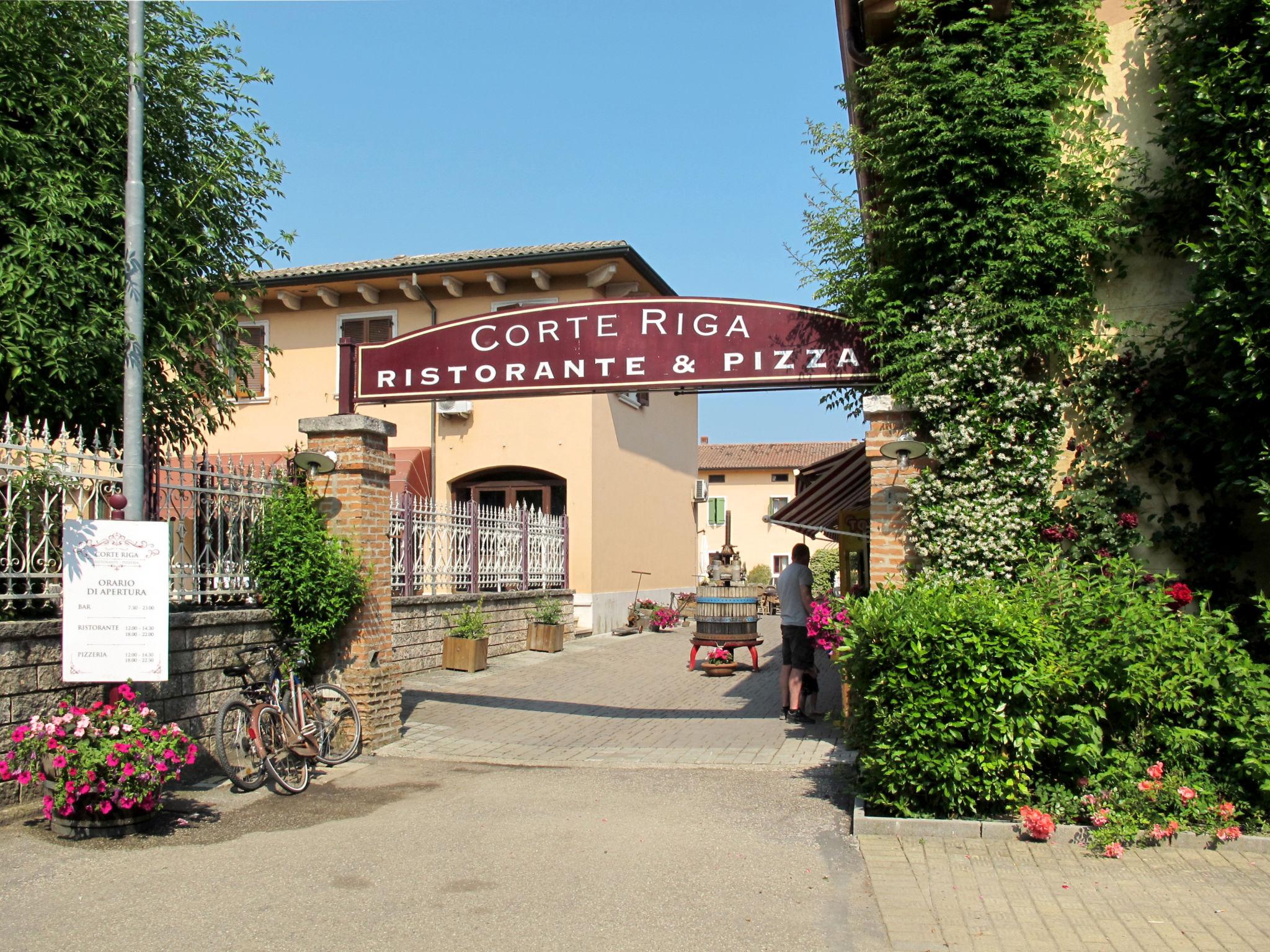 Foto 8 - Casa de 2 quartos em Peschiera del Garda com piscina e jardim