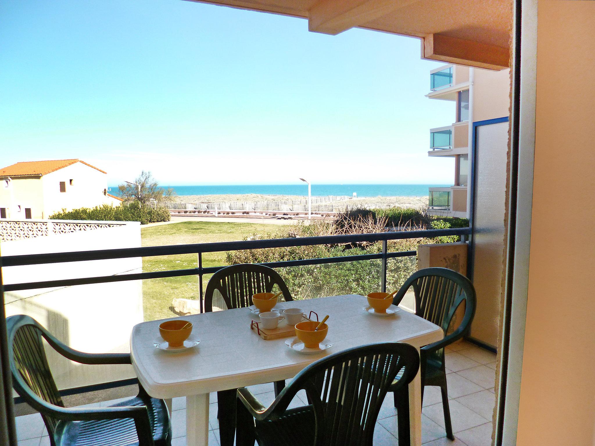 Photo 1 - Appartement de 2 chambres à Le Barcarès avec terrasse et vues à la mer