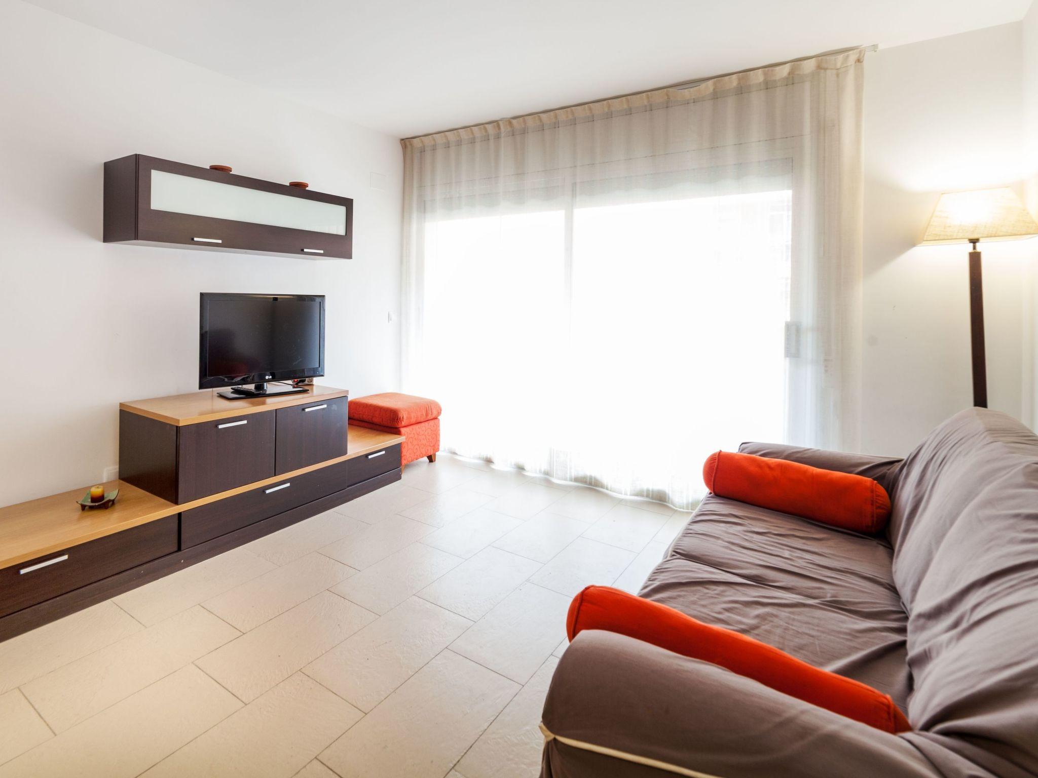 Foto 8 - Apartment mit 3 Schlafzimmern in Calonge i Sant Antoni mit schwimmbad und blick aufs meer