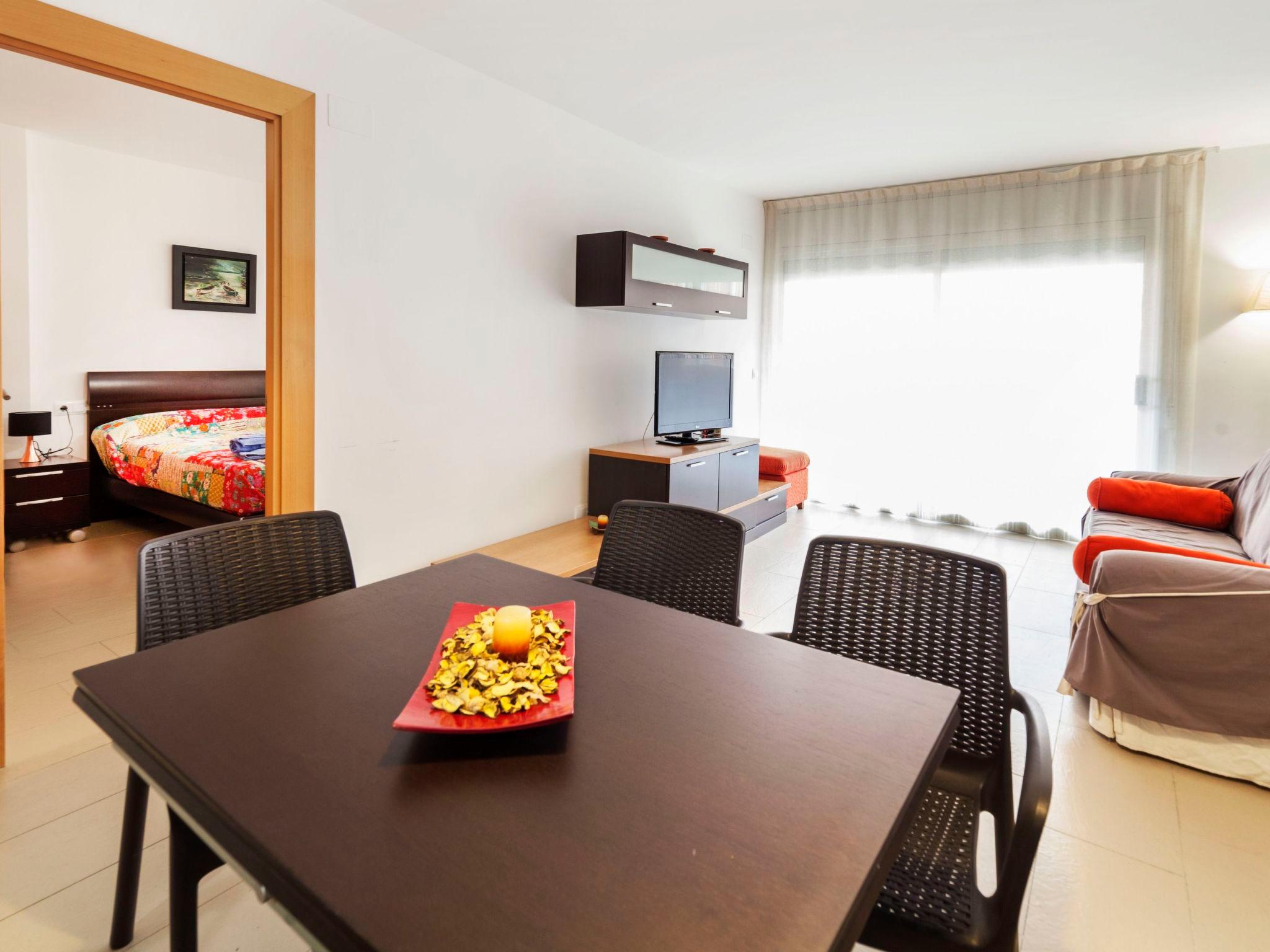 Foto 7 - Appartamento con 3 camere da letto a Calonge i Sant Antoni con piscina e vista mare
