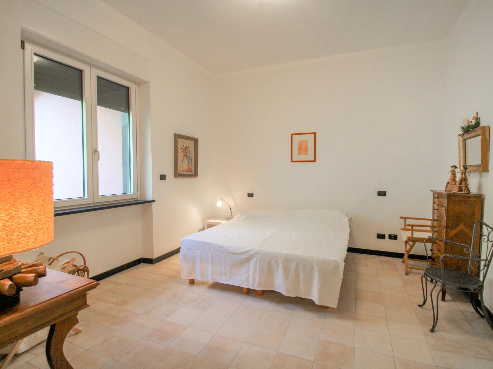 Foto 10 - Appartamento con 2 camere da letto a Rapallo con piscina e vista mare