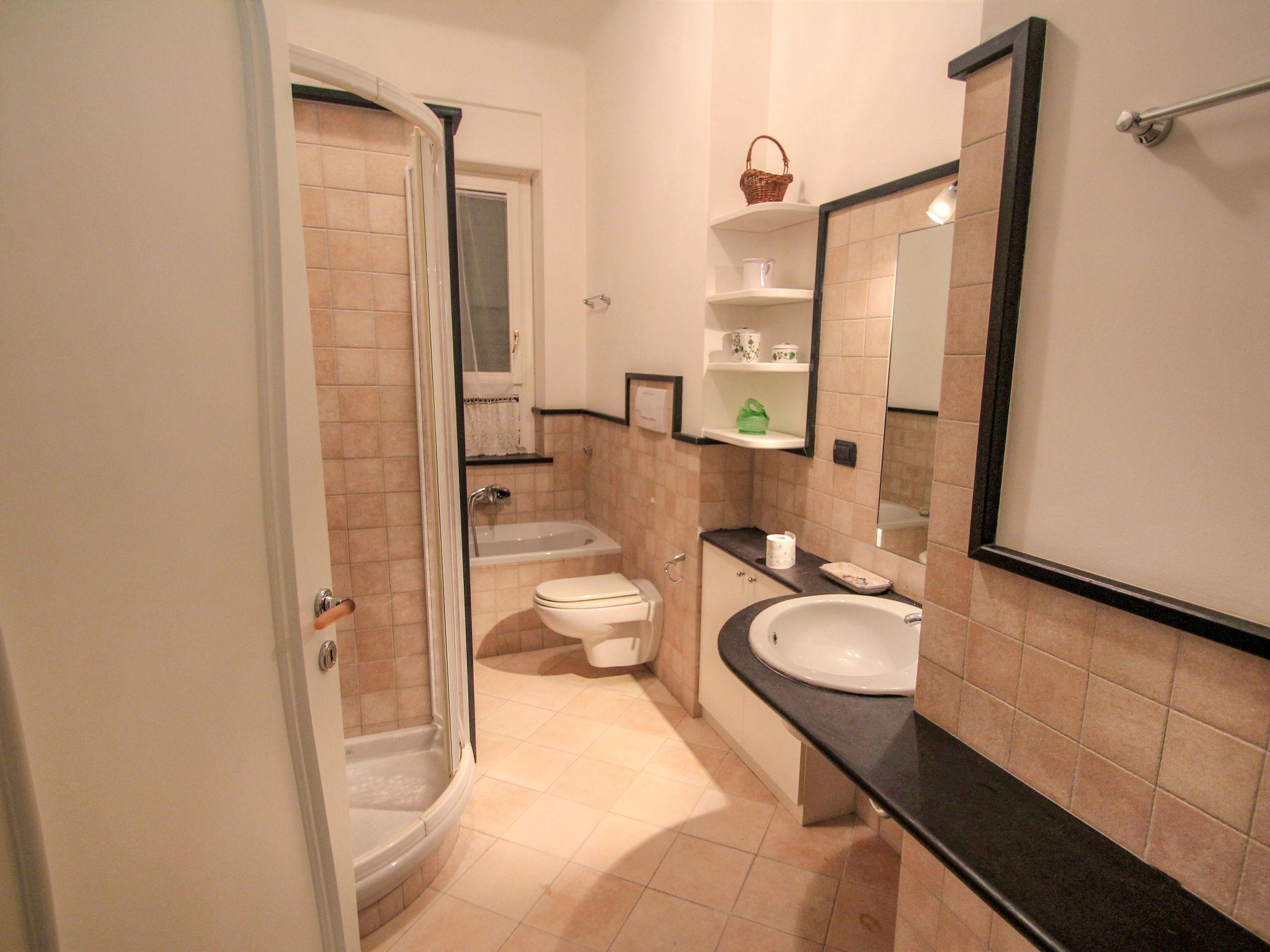 Photo 26 - 4 bedroom House in Rapallo with private pool and sea view
