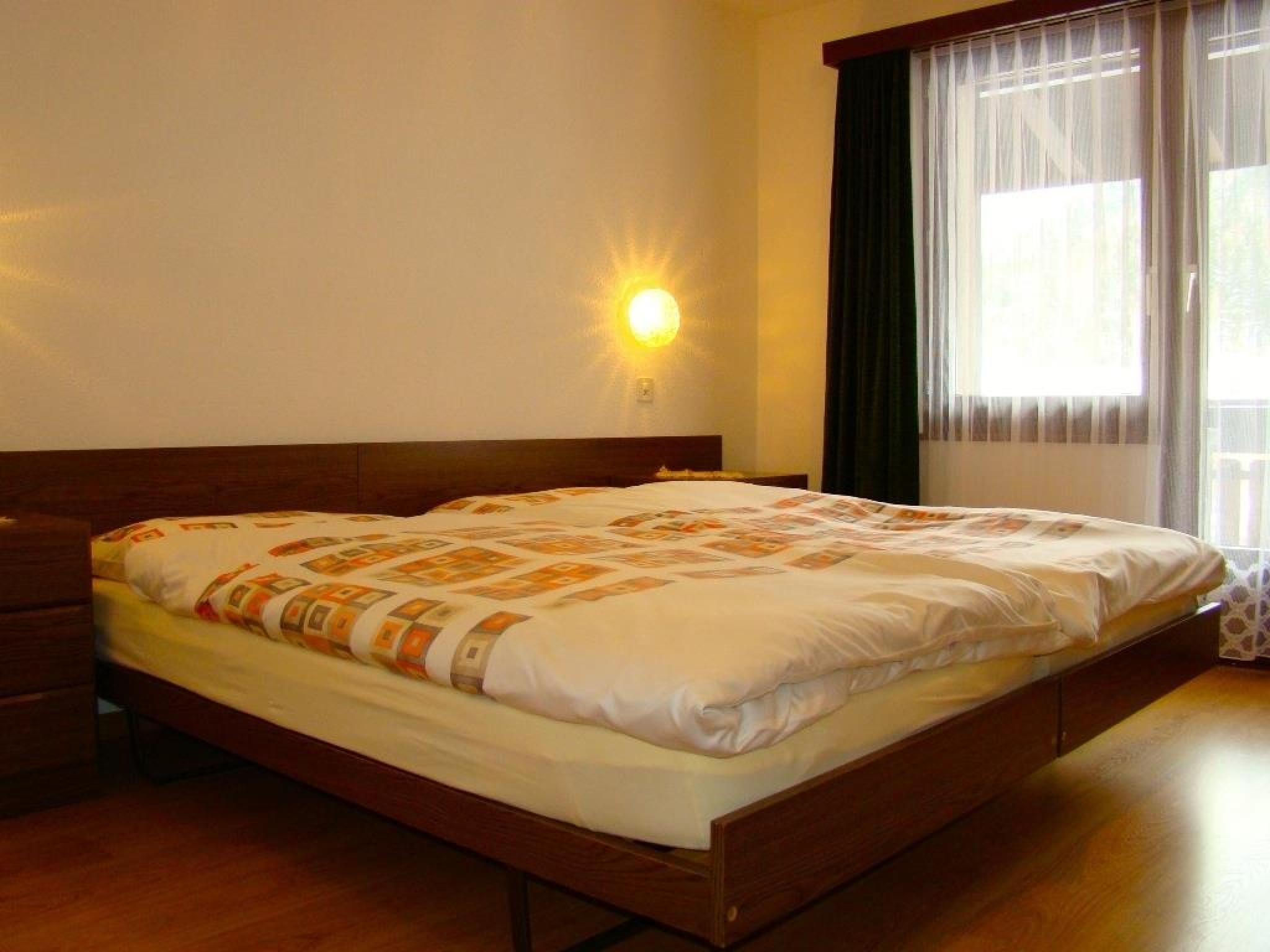 Foto 15 - Apartment mit 1 Schlafzimmer in Saas-Fee