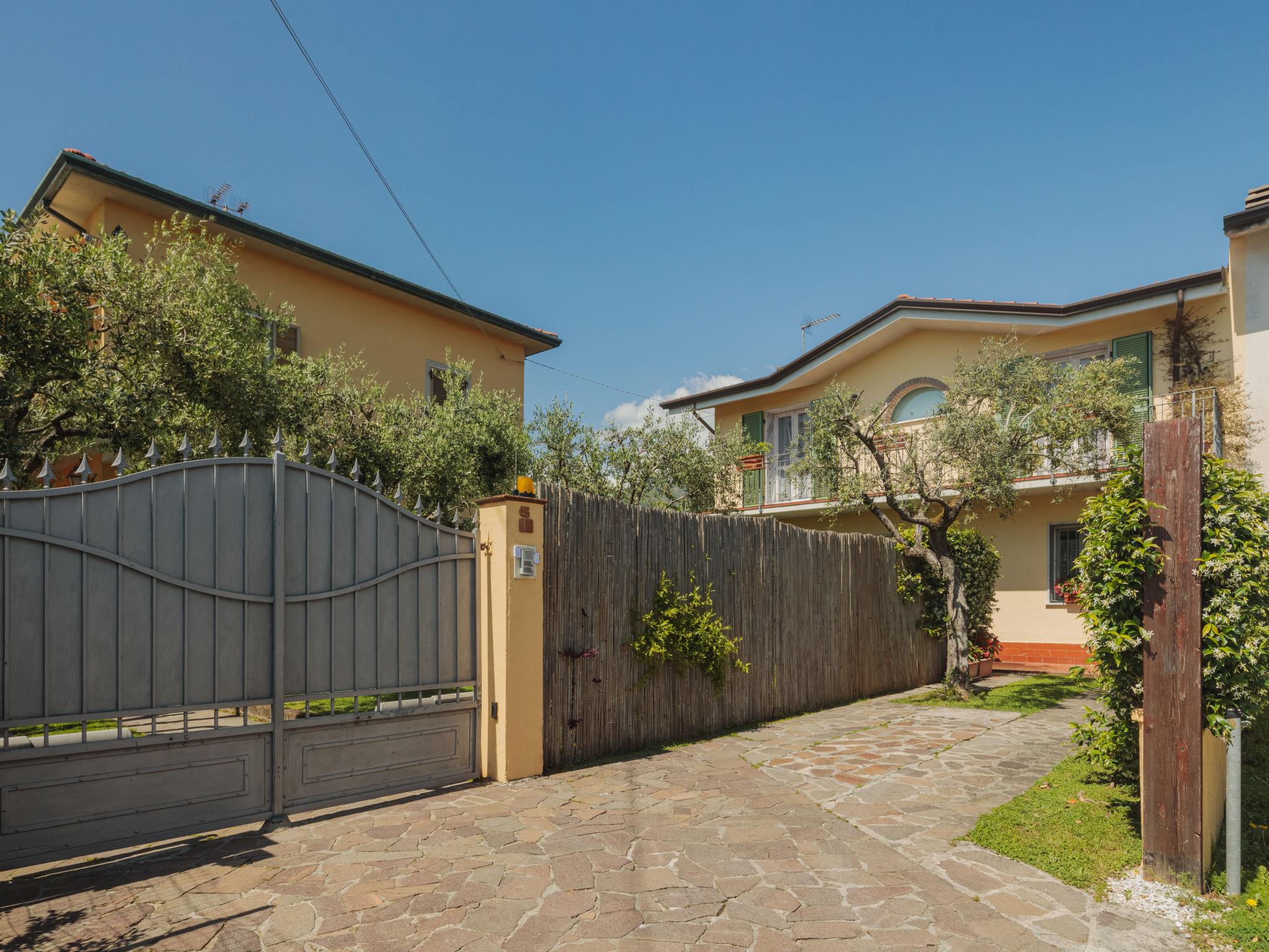 Foto 4 - Haus mit 2 Schlafzimmern in Massa mit terrasse und blick aufs meer