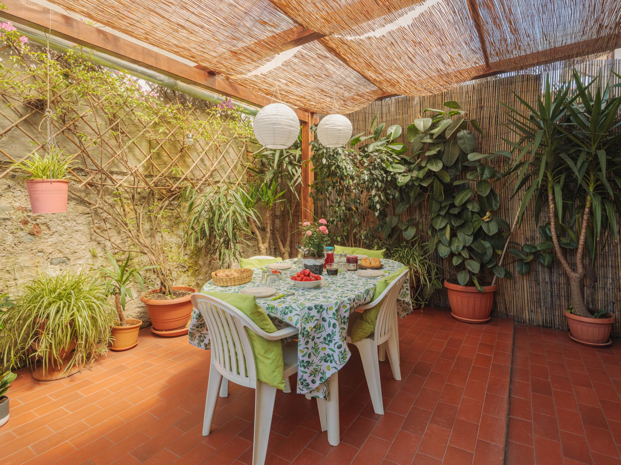 Photo 28 - Maison de 2 chambres à Massa avec jardin et terrasse