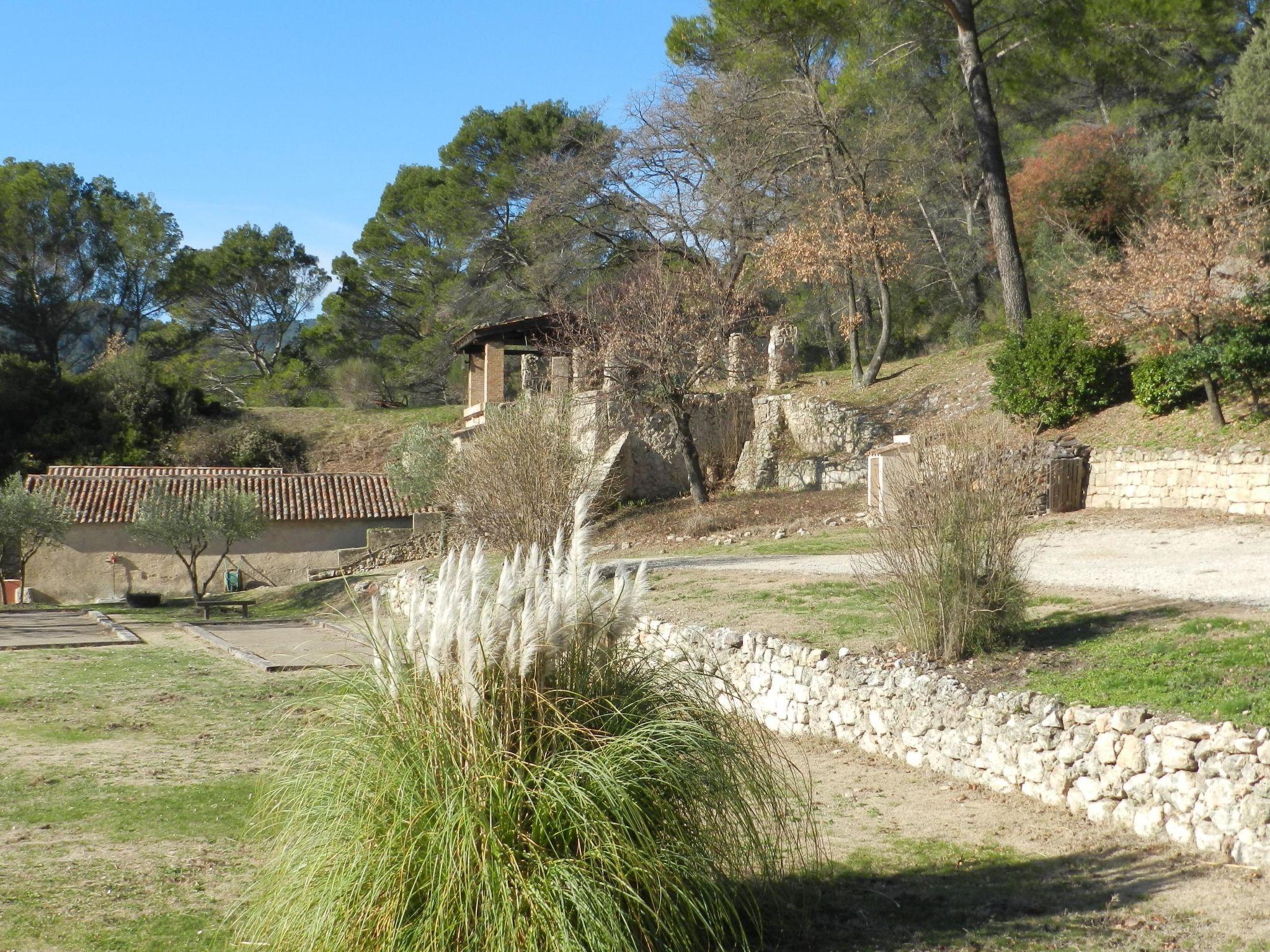 Foto 32 - Casa de 4 quartos em Draguignan com piscina e terraço