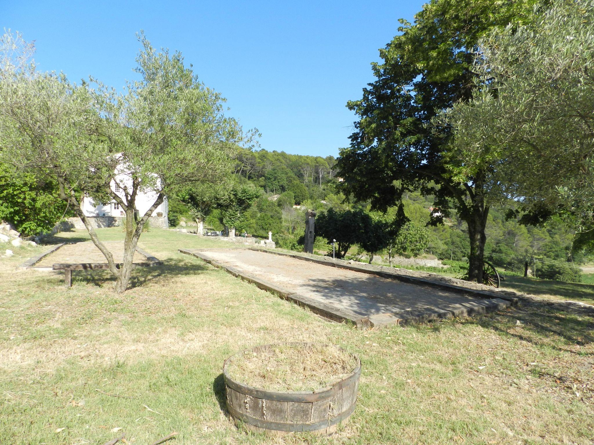 Foto 34 - Casa de 3 quartos em Draguignan com piscina e terraço