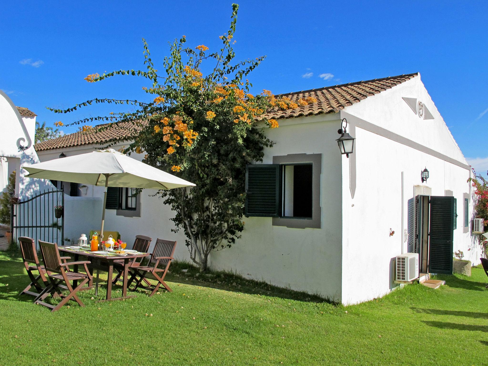 Photo 2 - Maison de 1 chambre à Olhão avec piscine et jardin