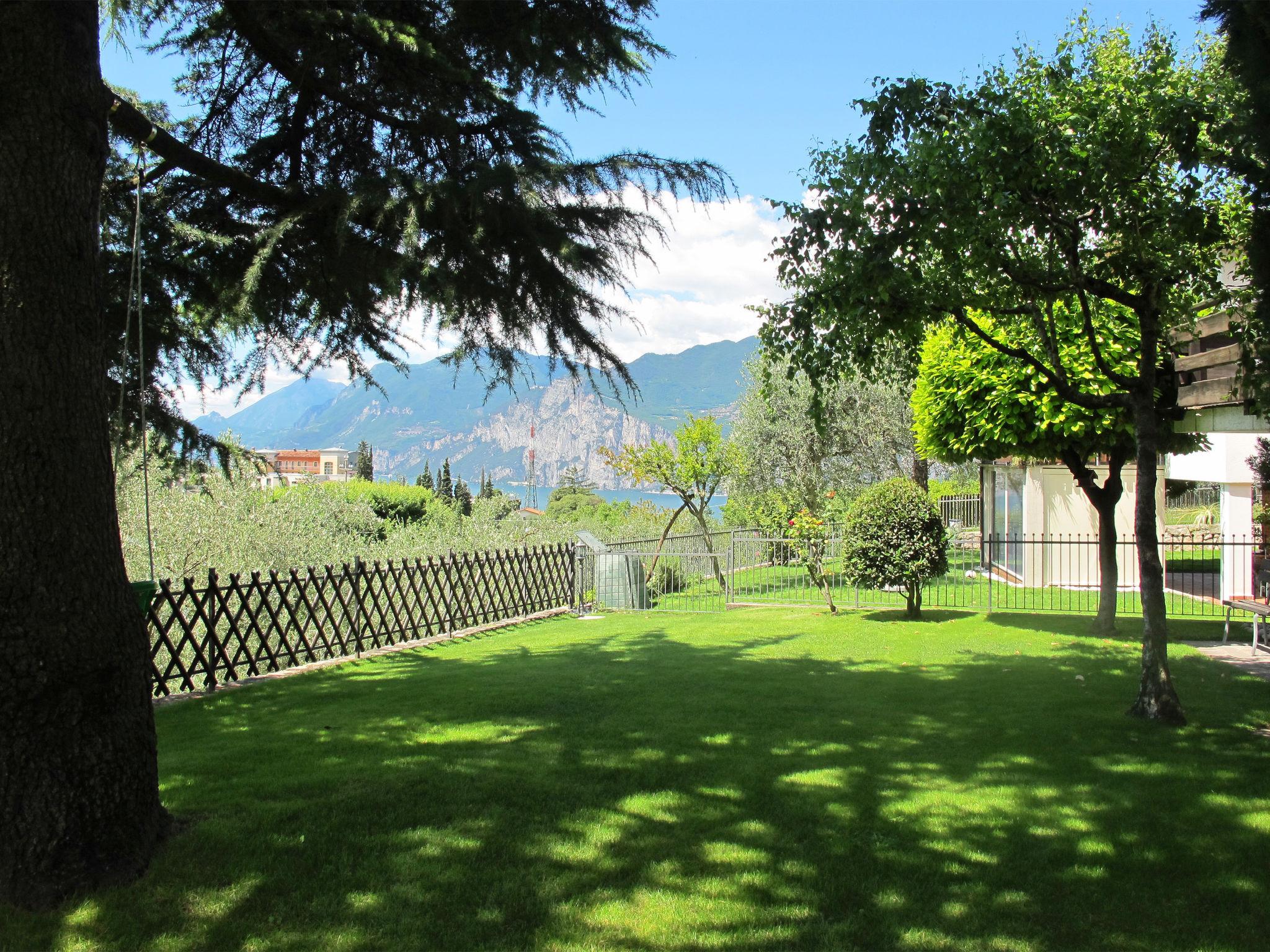 Foto 2 - Casa de 2 quartos em Malcesine com jardim e vista para a montanha