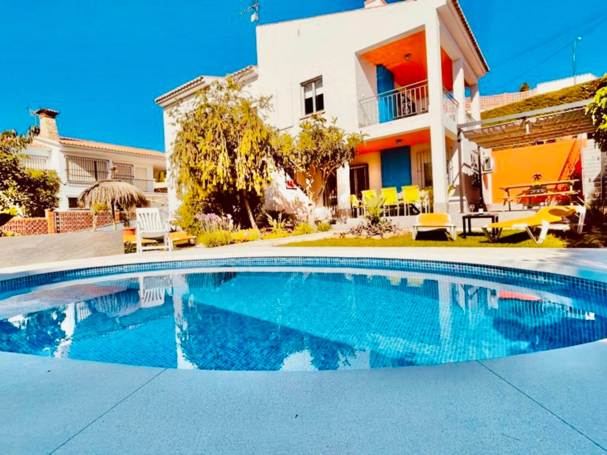 Foto 1 - Haus mit 4 Schlafzimmern in Vélez-Málaga mit privater pool und blick aufs meer