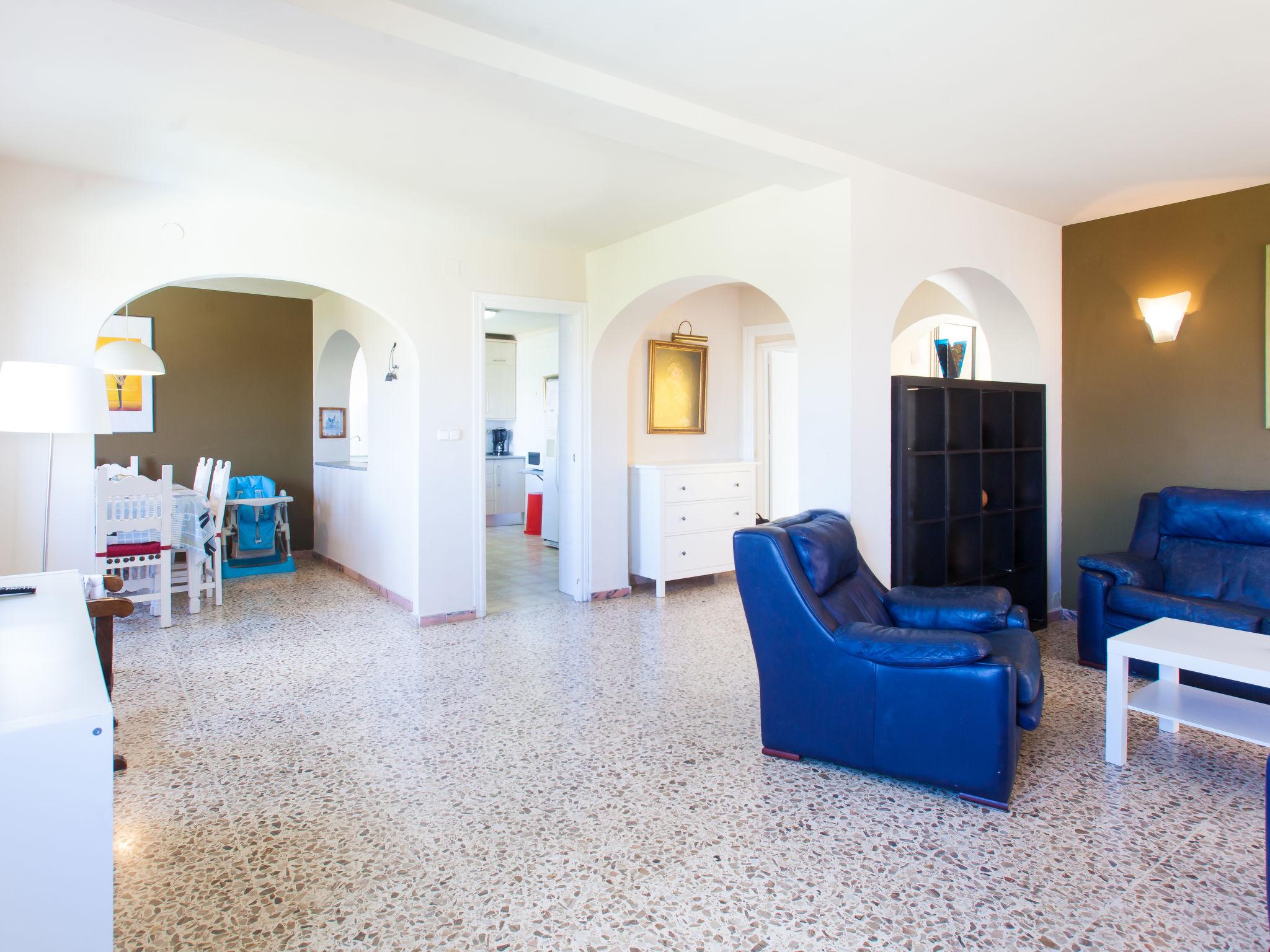 Foto 4 - Casa con 4 camere da letto a Vélez-Málaga con piscina privata e vista mare
