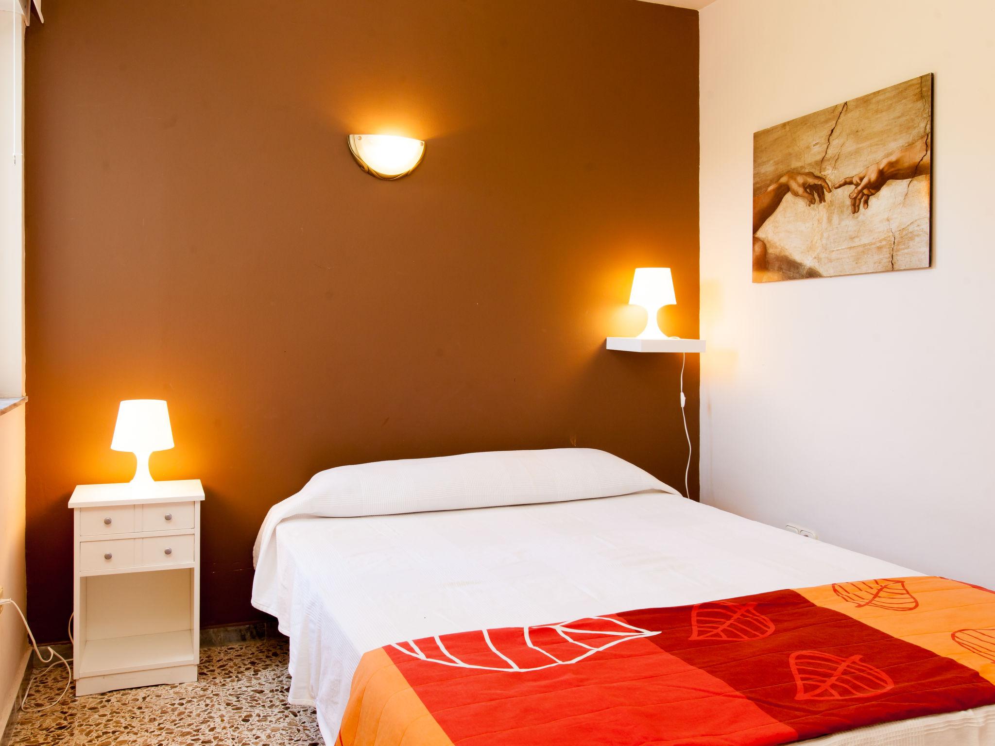 Foto 10 - Casa con 4 camere da letto a Vélez-Málaga con piscina privata e vista mare